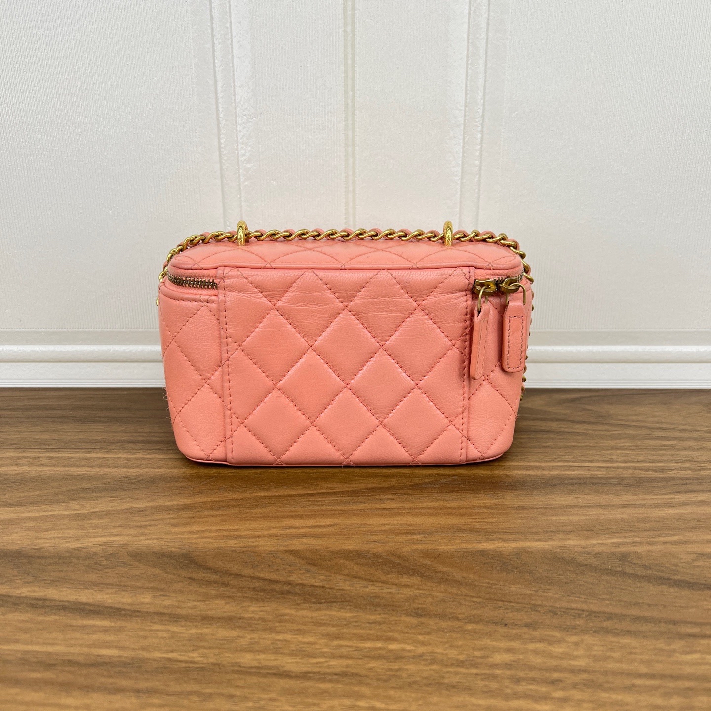 【預訂貨品】Chanel 淺橙色化妝盒