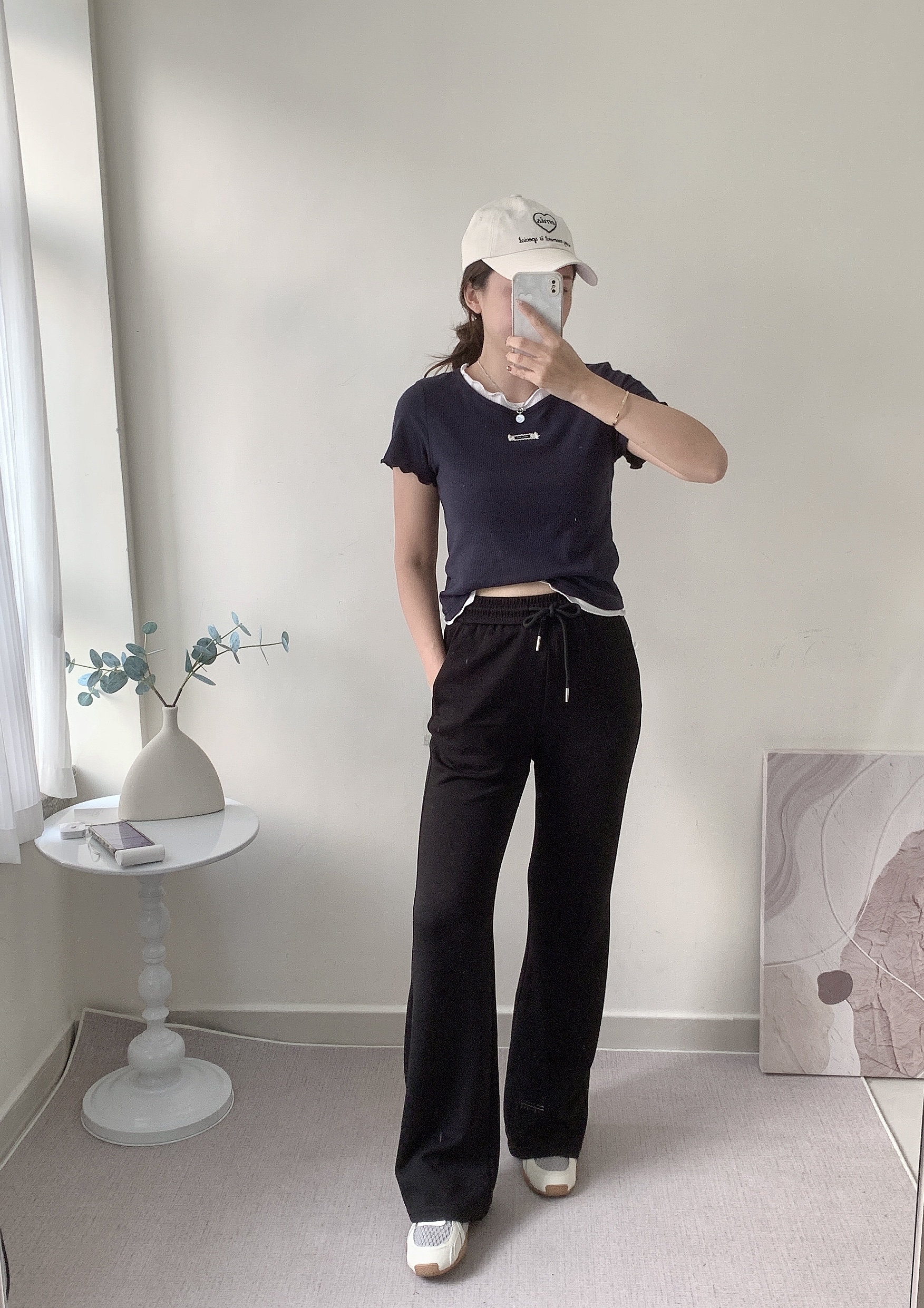 拼色木耳邊Tee-深藍色