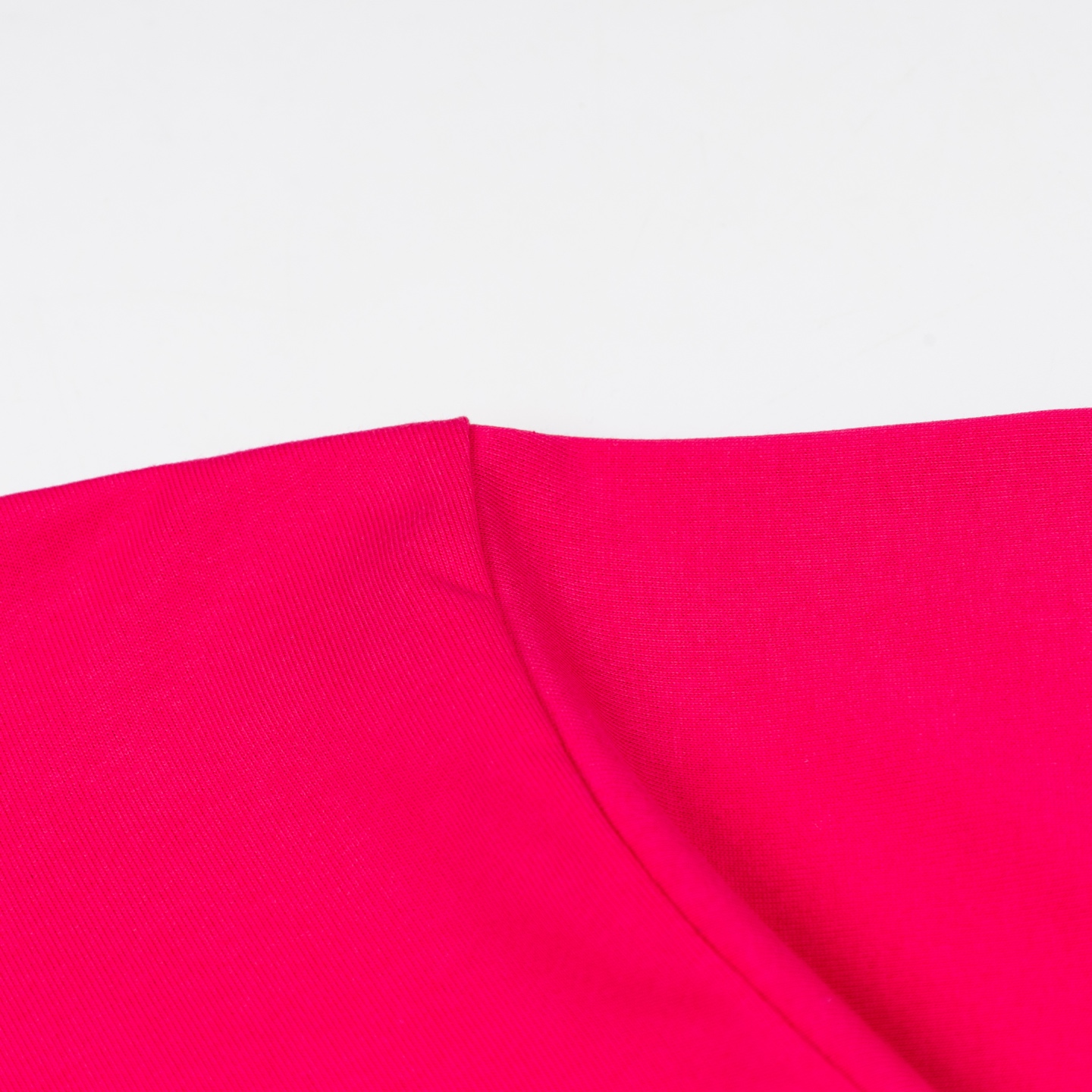 Mardi Mercredi Brush Logo Tee