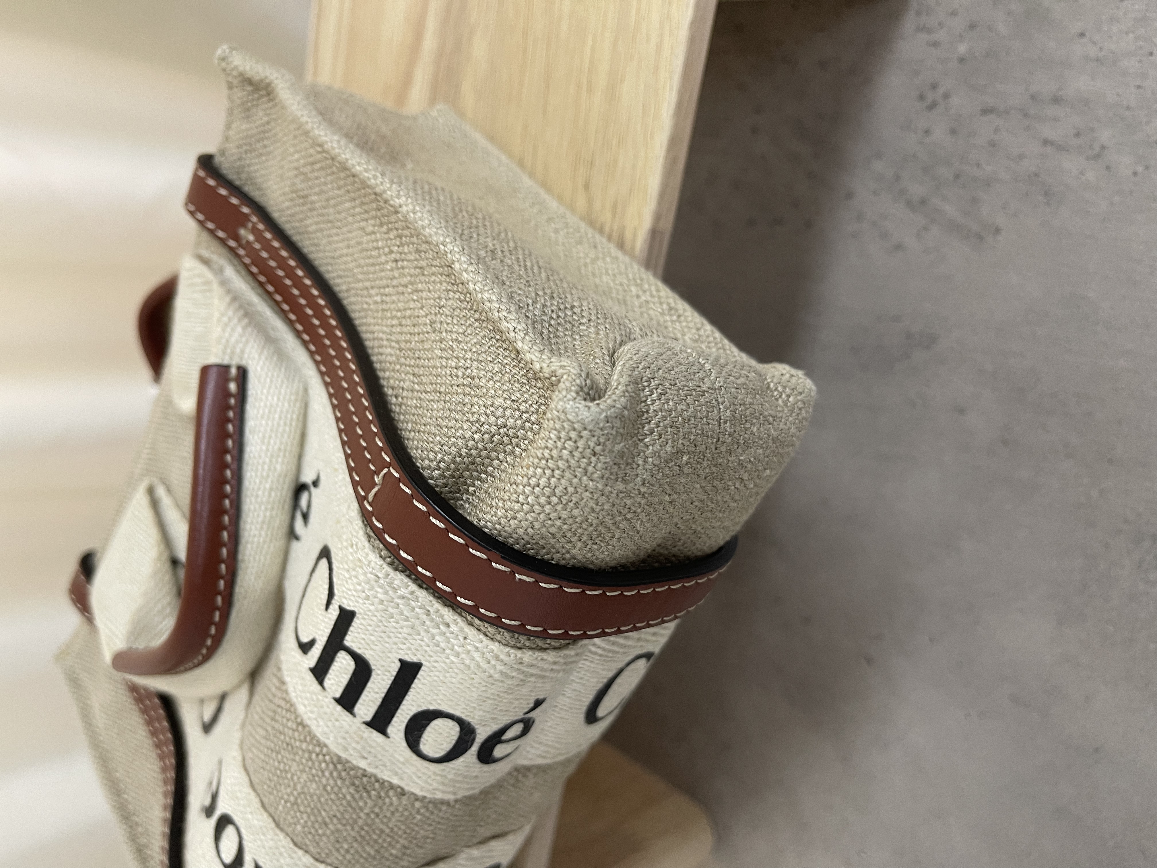 Pre-owned Chloé Woody mini tote bag / Product Code: 26012504