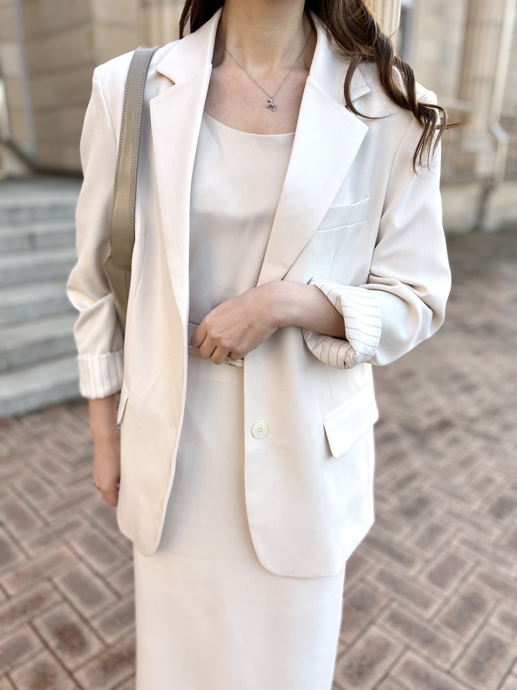 Atelier Relaxed Blazer (Ivory)