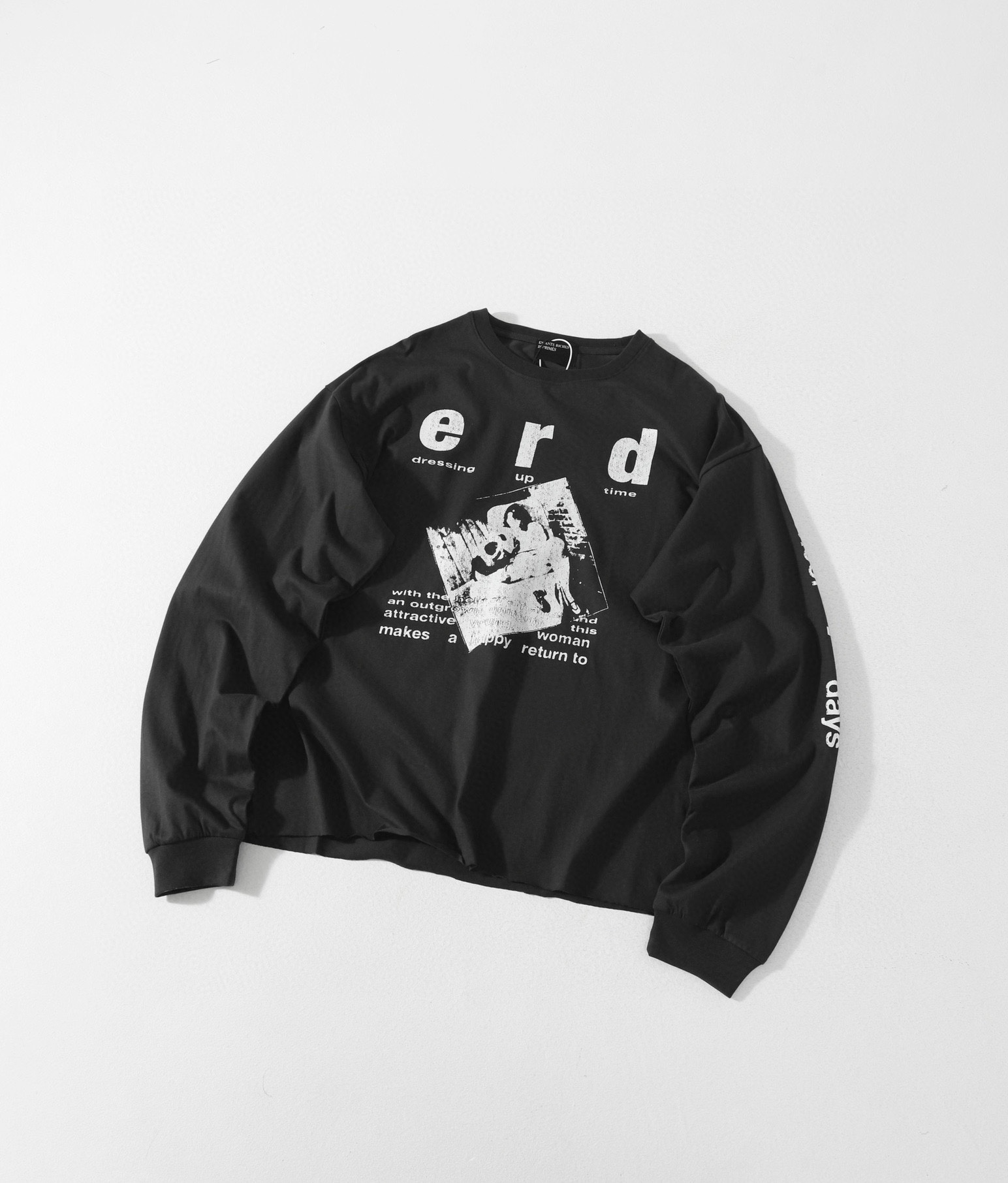 ERD 舊像片插畫長袖Tee