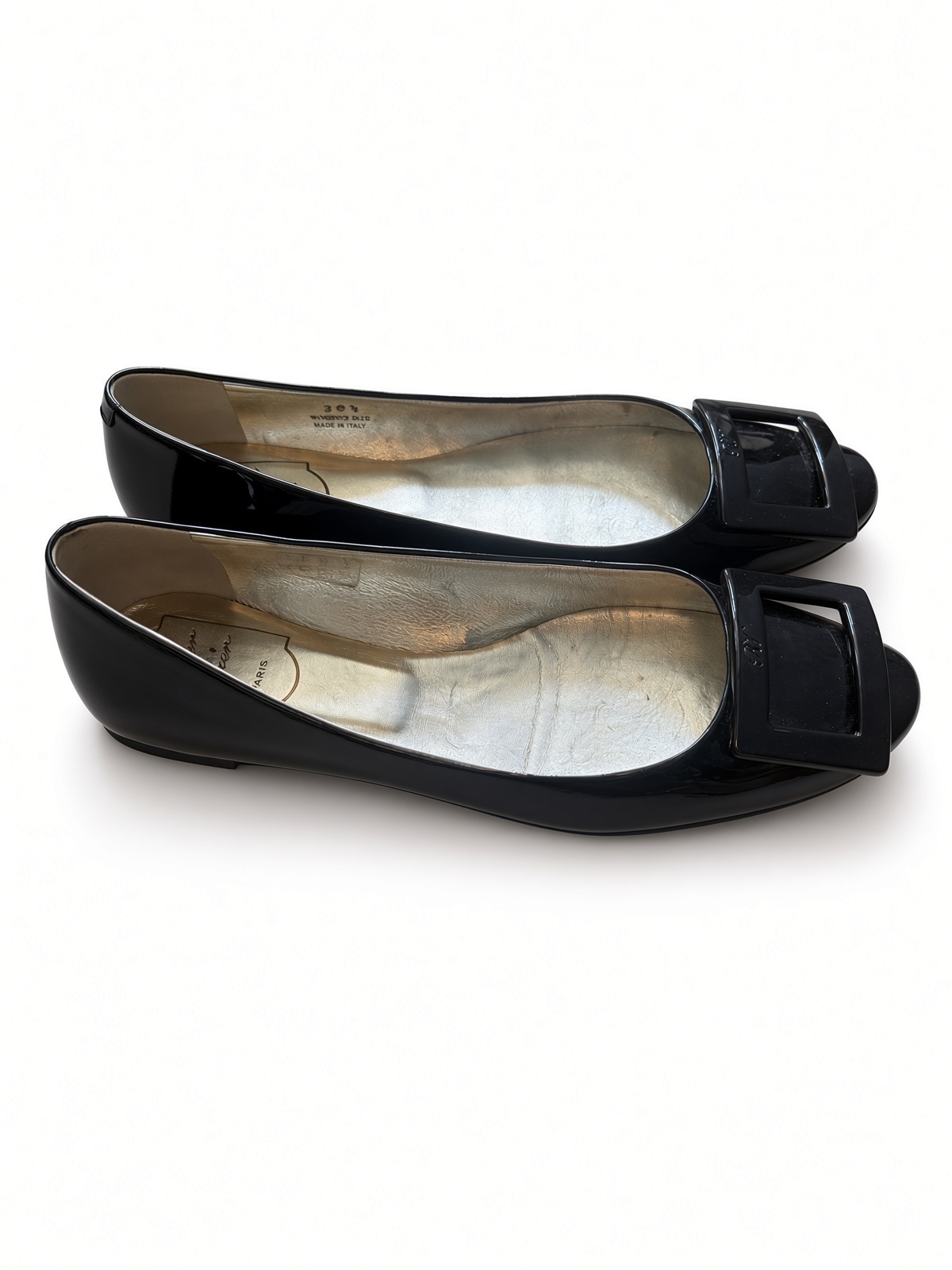 ［Preloved] Roger Vivier black patent pointed-toe flats