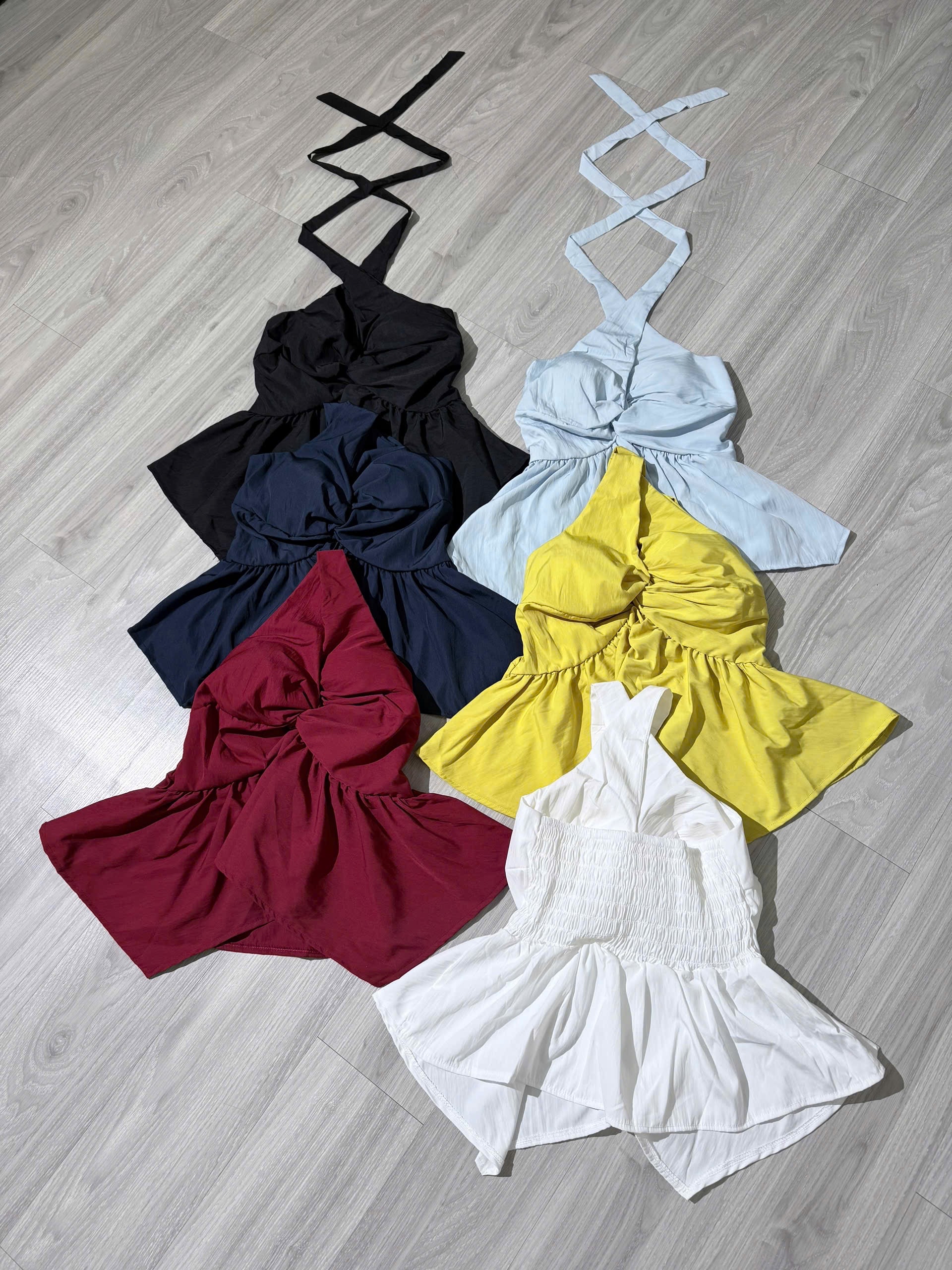 吊帶上衣扭結前襟