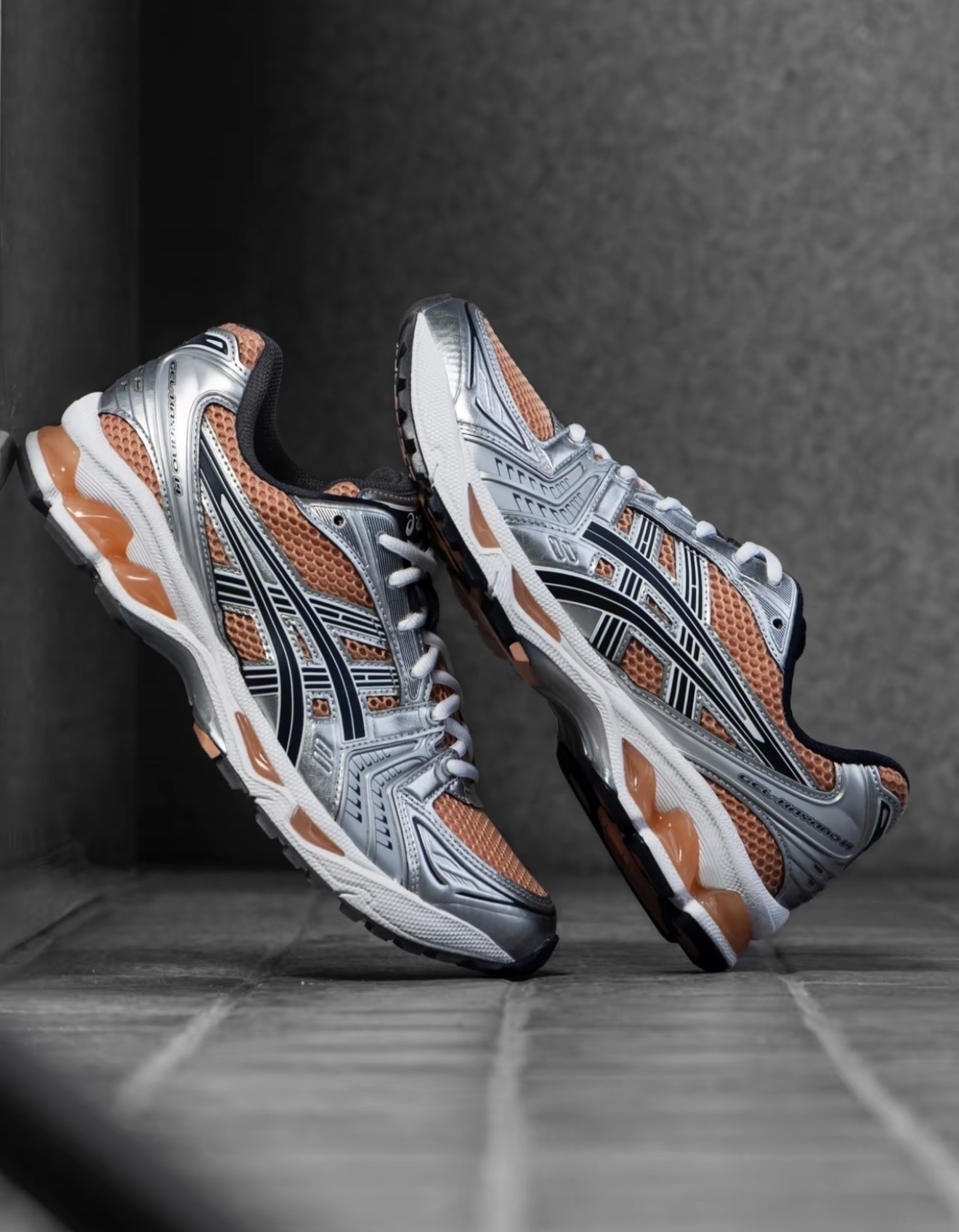 1203A537-201 Asics Gel-Kayano 14 Sepia Pure Silver 1203A537-201