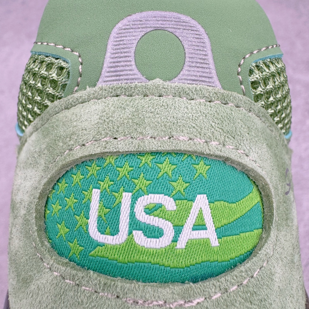 New Balance 993 U993GW