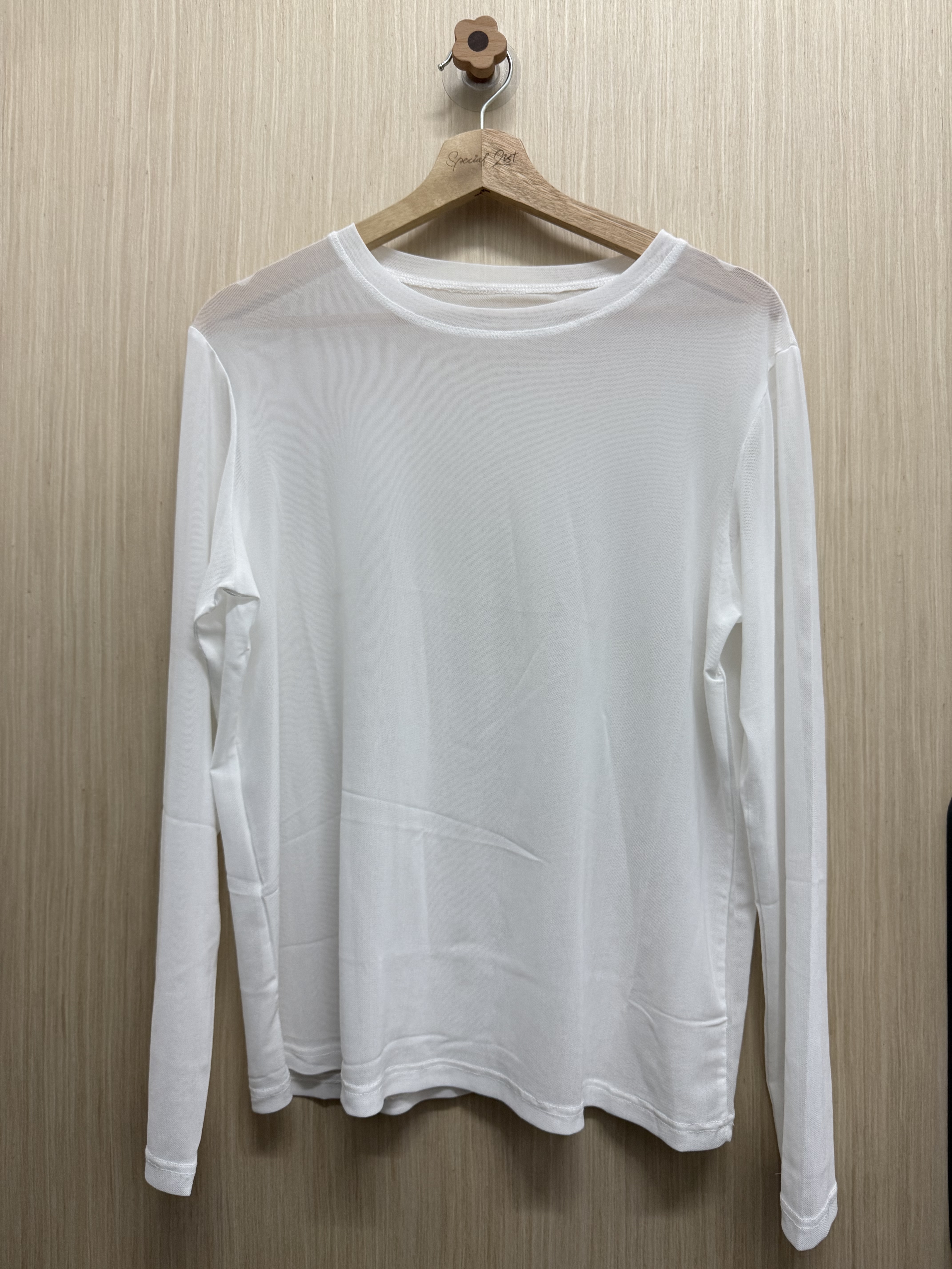 紗質透膚𝐭𝐨𝐩