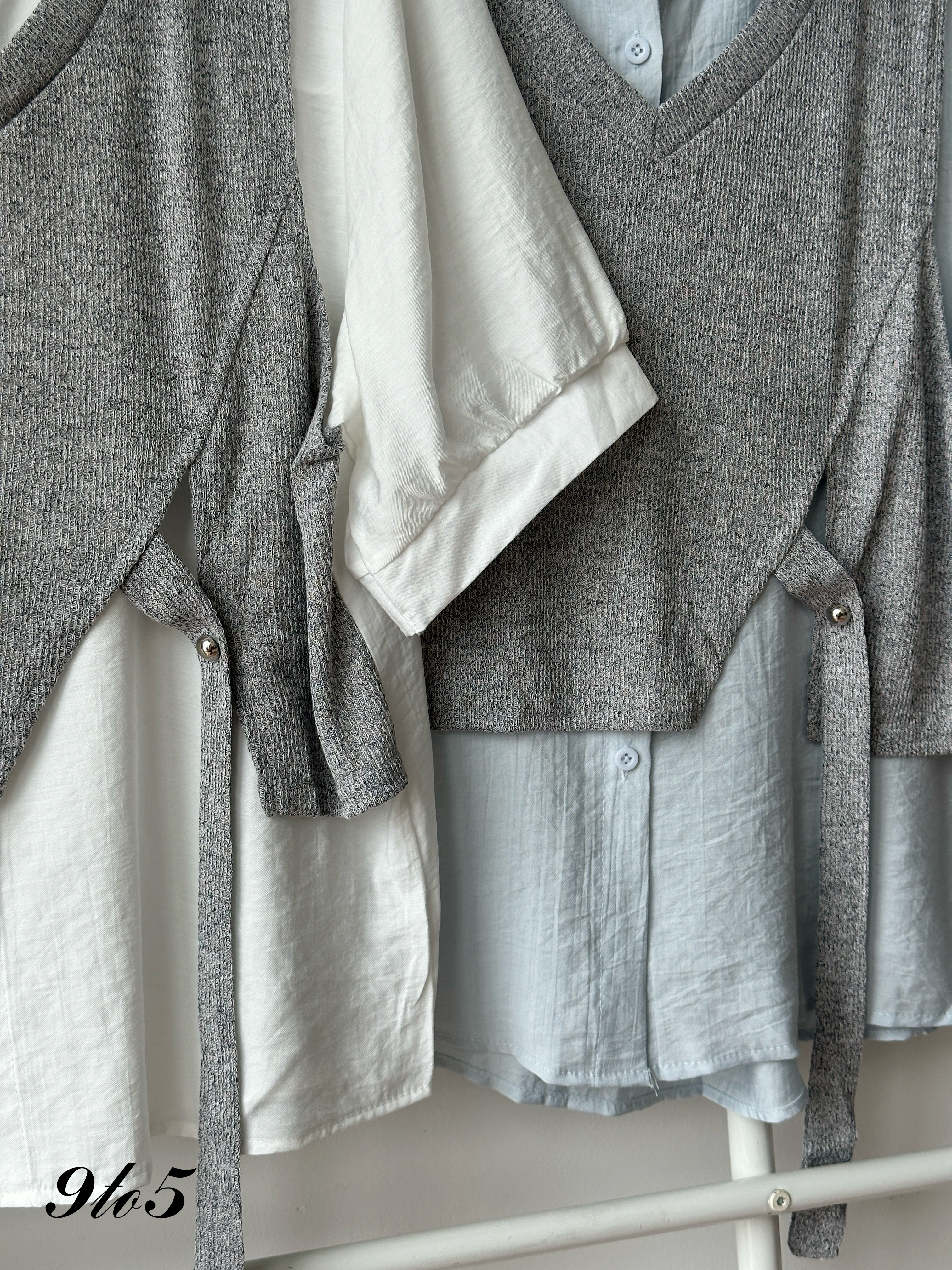 T4278 Fake Two-Piece Oversize Shirt - Blue & White