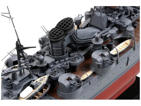 1/350 IJN Aircraft Carrying Cruiser Mogami