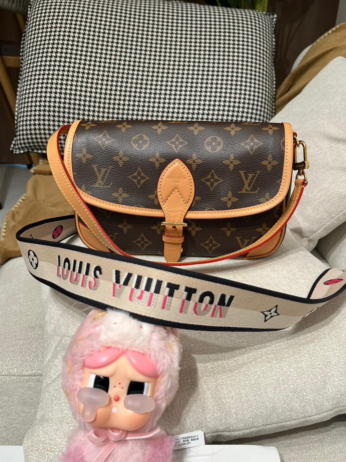 Lv Diane Monogram M45985 2Way Bag 100%Authentic, 95%new ✅strap✅Dust bag