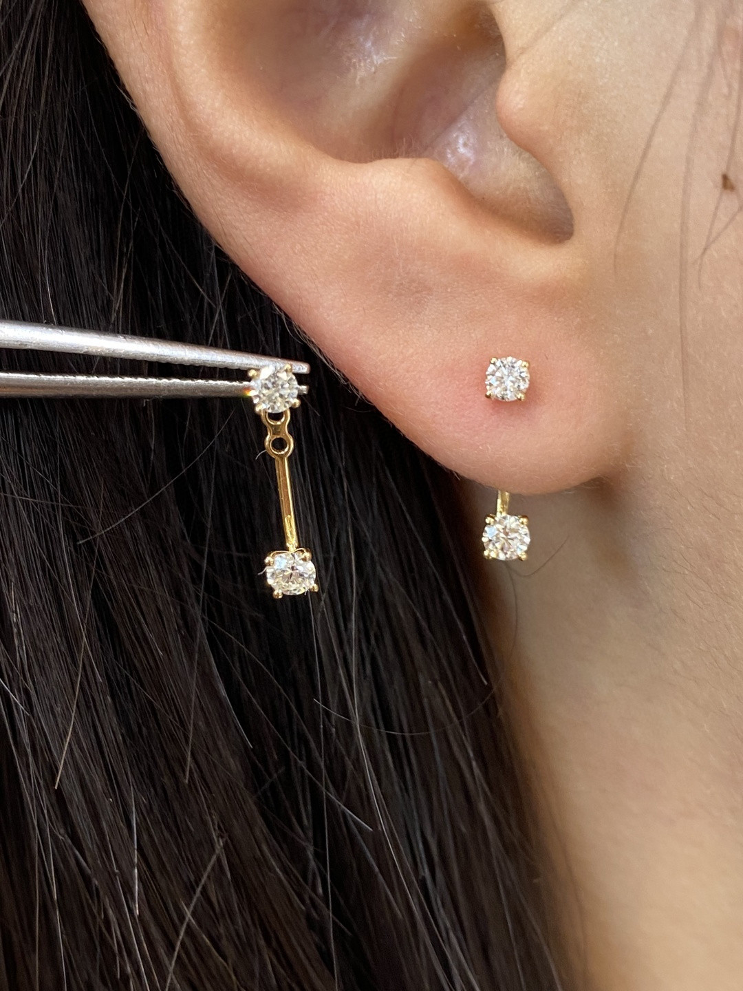 18K Diamond Earrings 