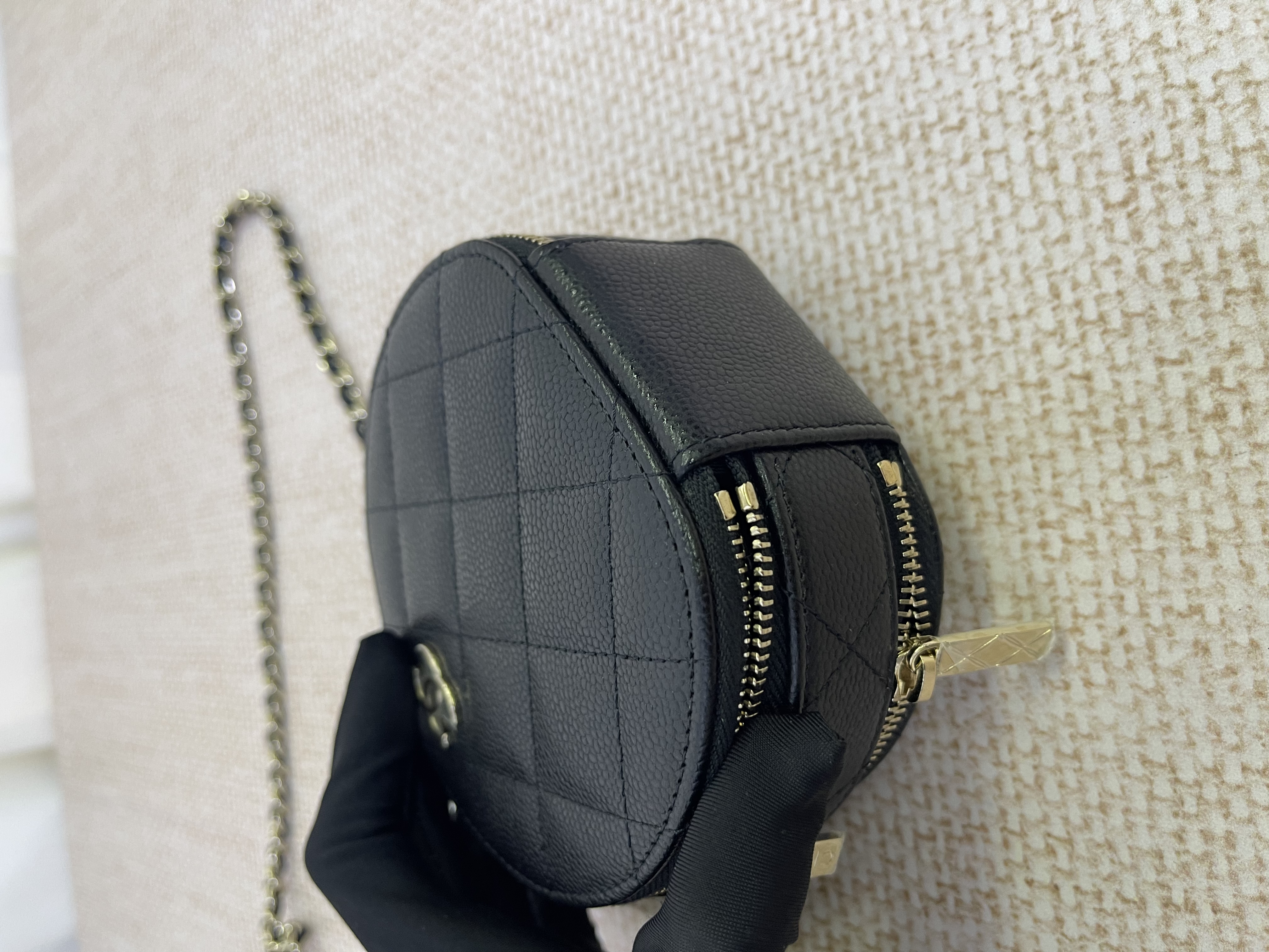 直播貨品 |  [1個-$100 2個-$300］BB17