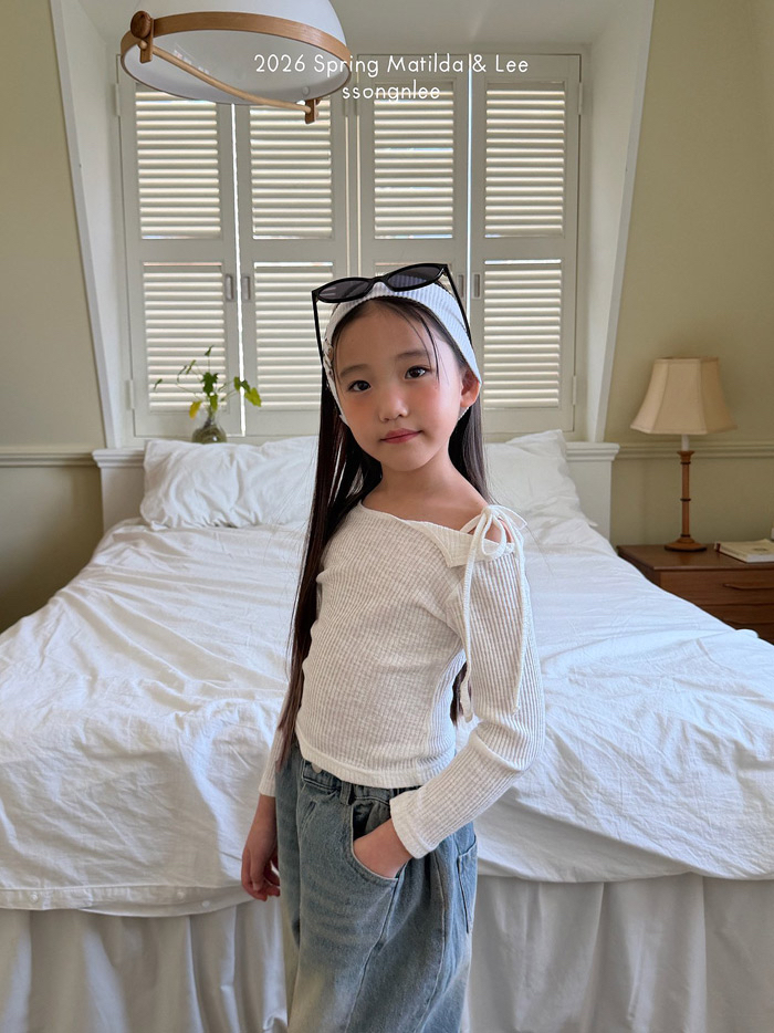 🇰🇷Matilda&Lee tee