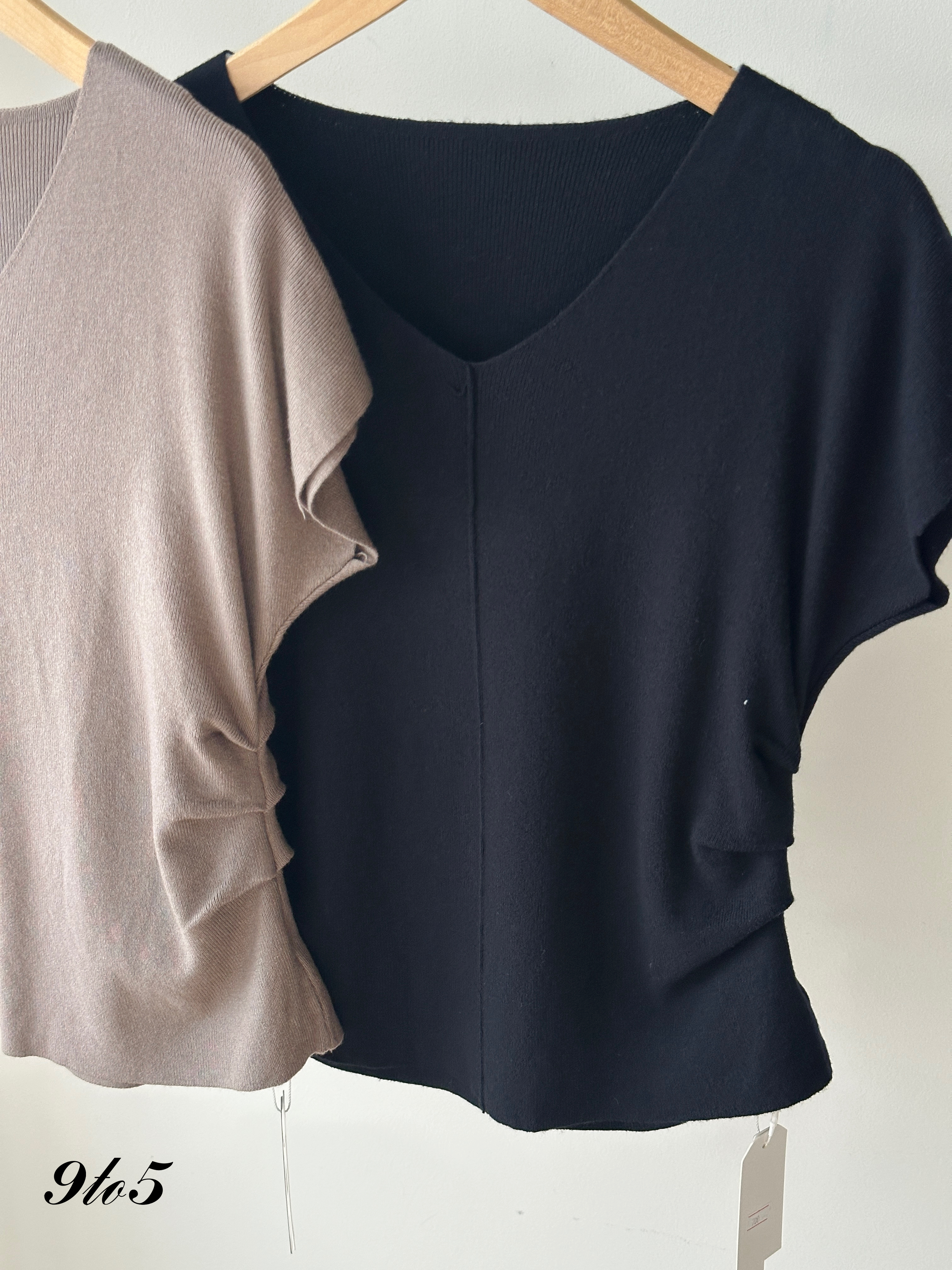 T3949 V-Neck Knit Top- 6 Colors