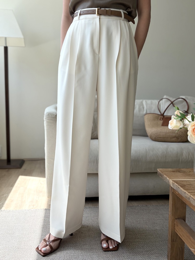 Timeless Pleated Flow Pants (Ivory)