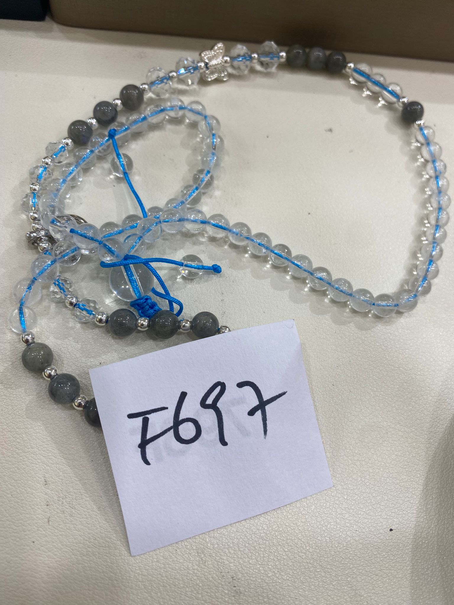 F697 灰拉長拼白水晶萬用鏈