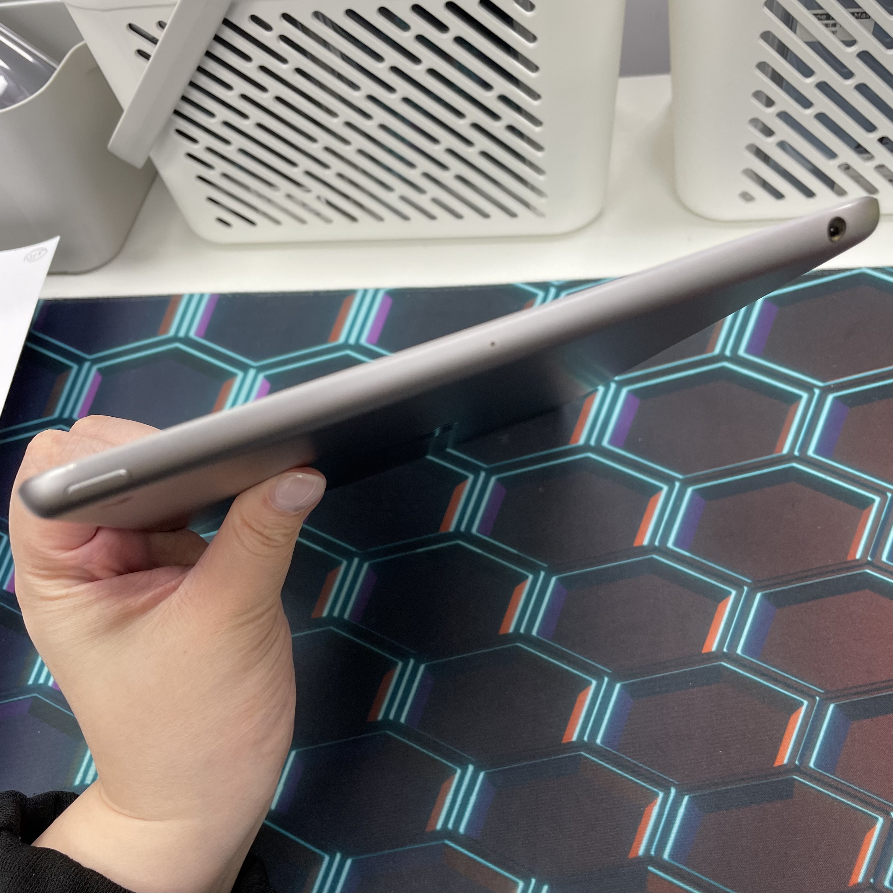 *651289 iPad 6 勁靚機 32GB WIFI版 銀色 sliver