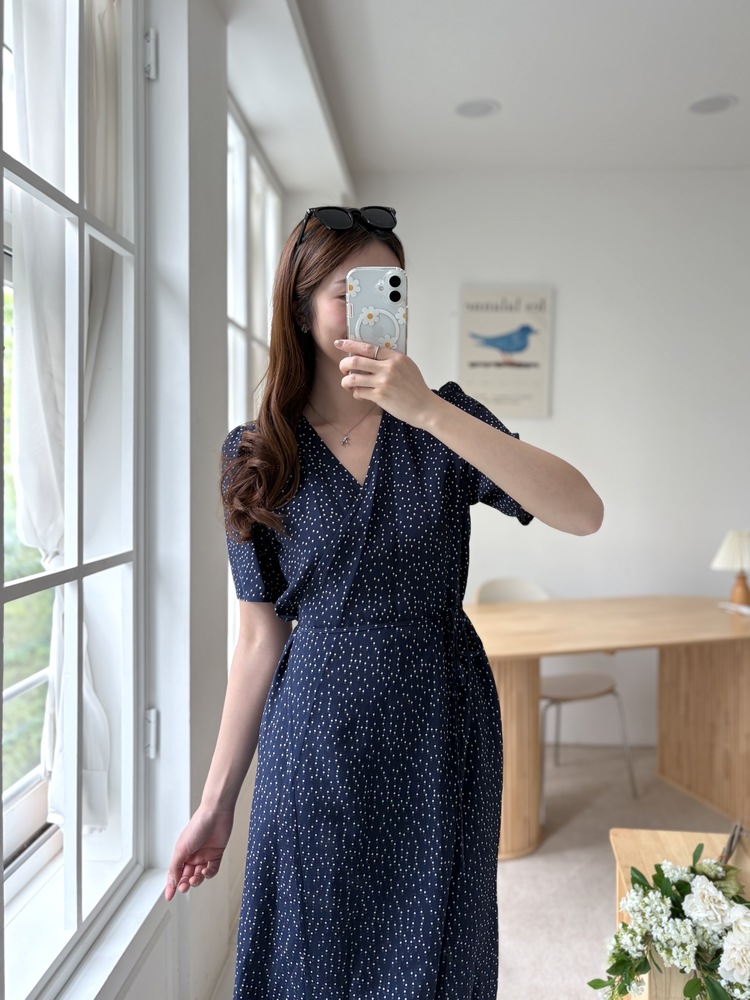 [限量!!] Isa Dotted Wrap Dress