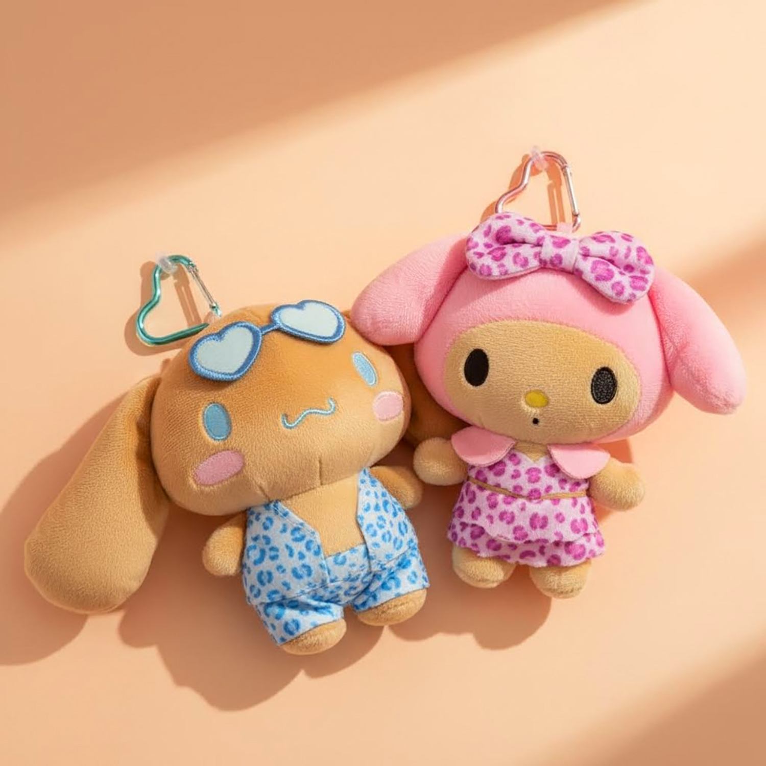 Sanrio - 公仔掛飾 (曬黑玉桂狗款)