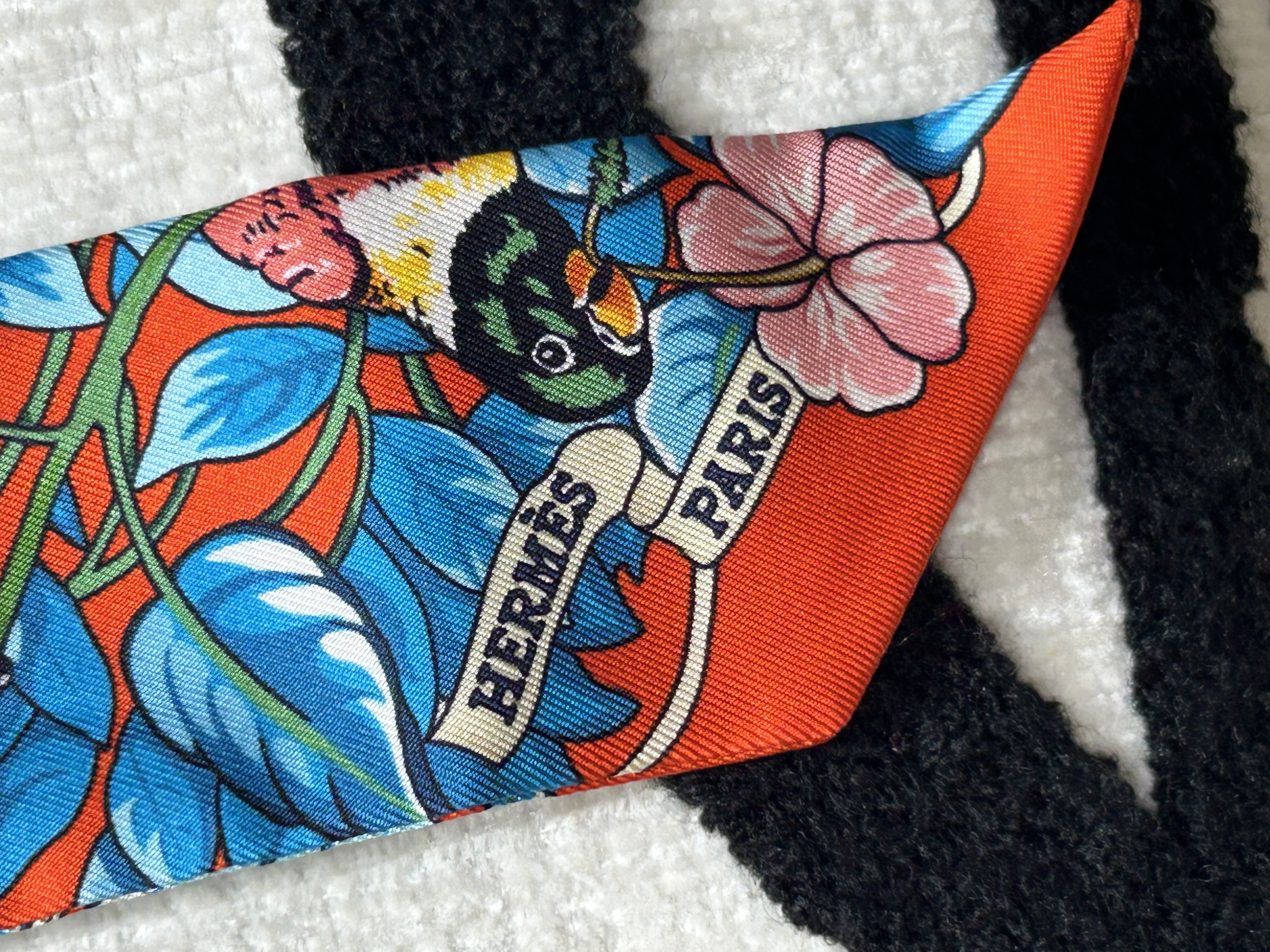 未使用品 Hermes Twilly 100%Authentic, Unused ✅Box