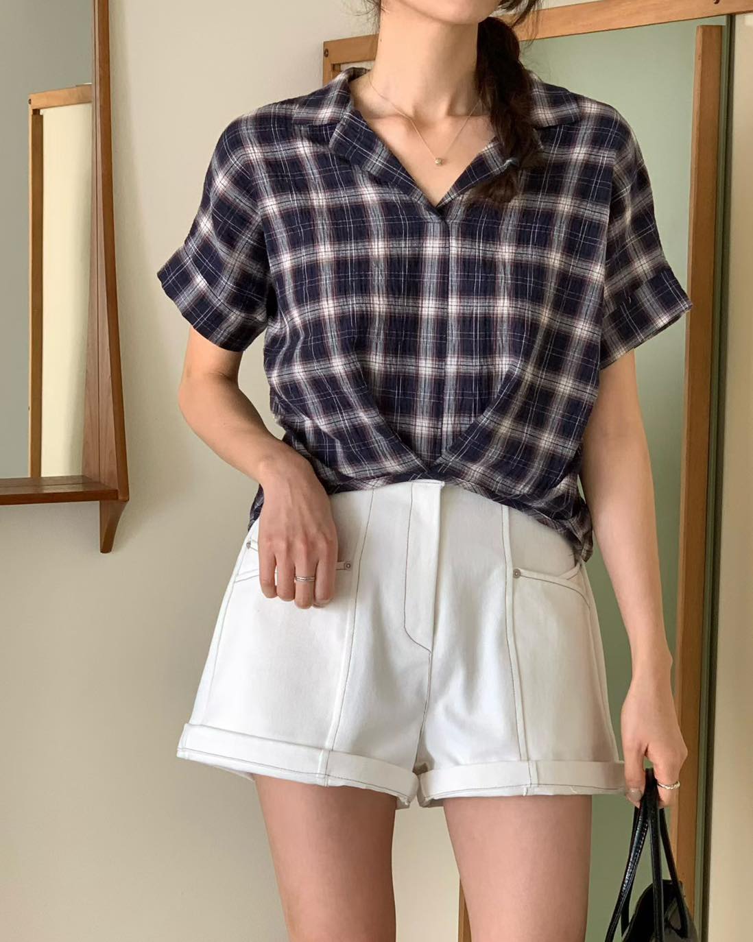 英倫風格仔扭結襯衫