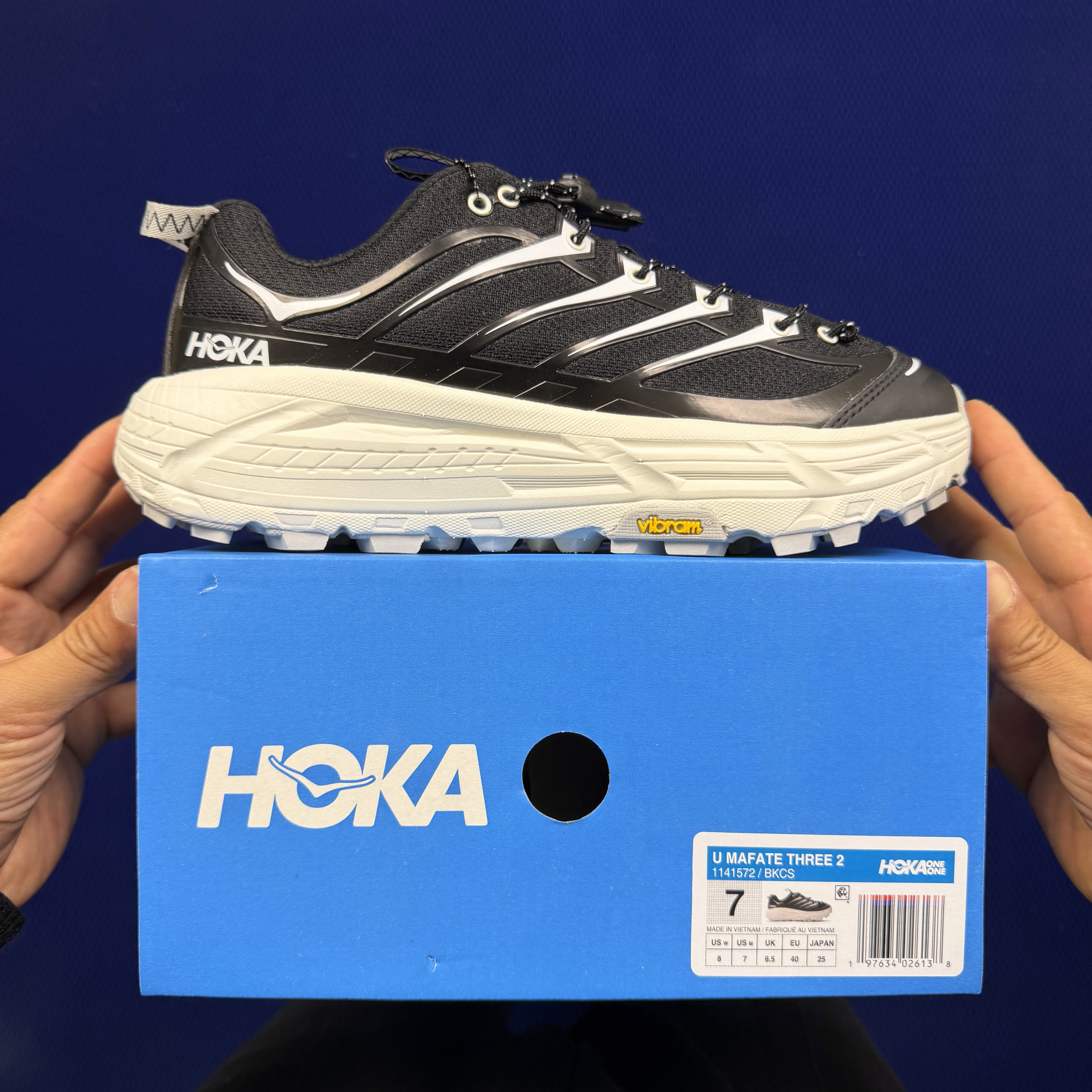 Hoka One One Mafate Three 2 