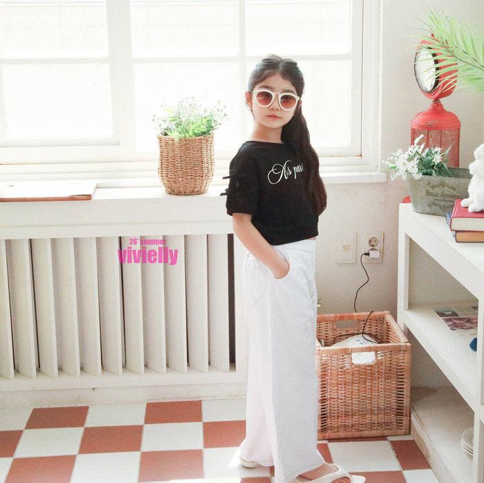 🇰🇷Vivielly tee