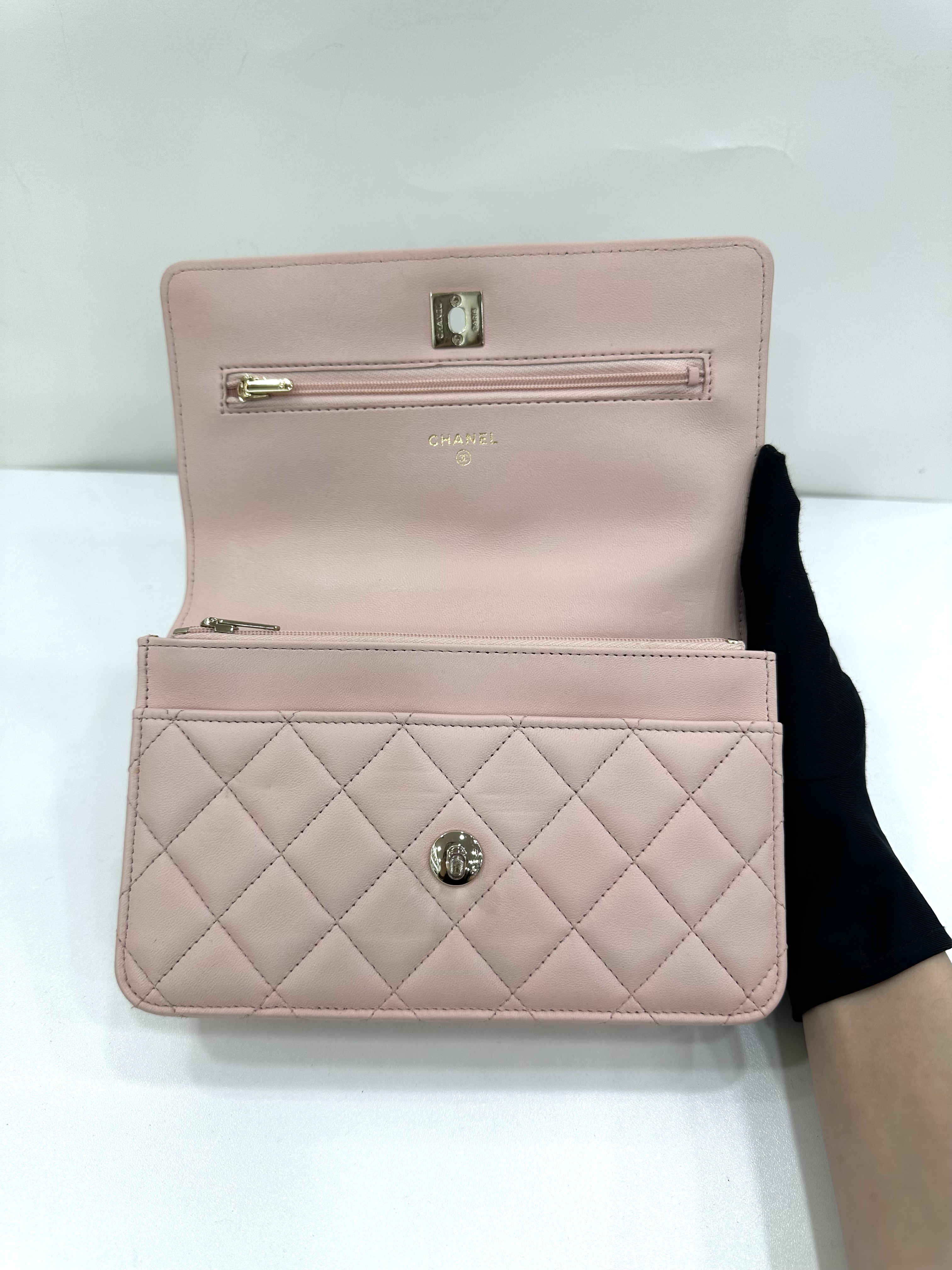 直播貨品 |  [1個-$100 2個-$300］GG47