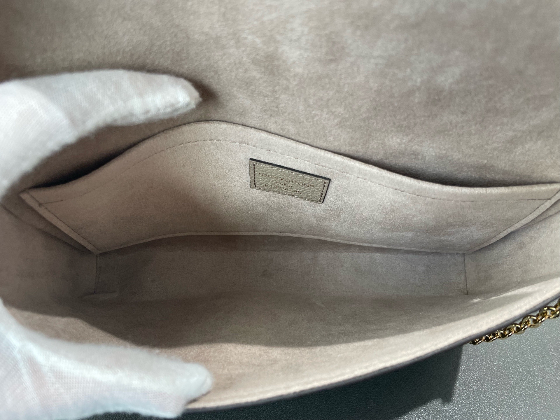 【預訂貨品】LV 全皮灰色 三合一woc