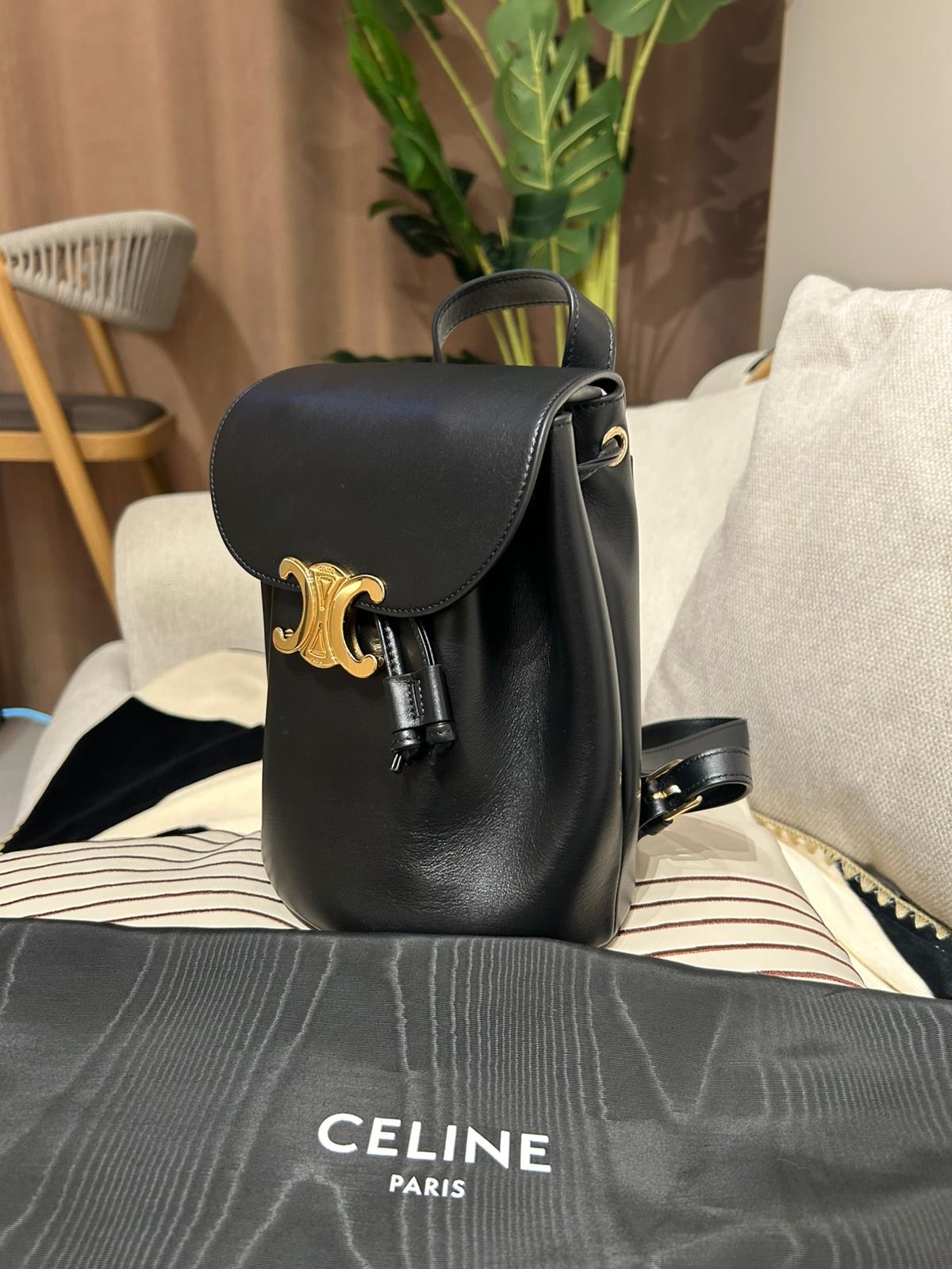 Celine Bonnie Backpack 黑色金扣 100%Authentic, 98%New ✅Dust bag