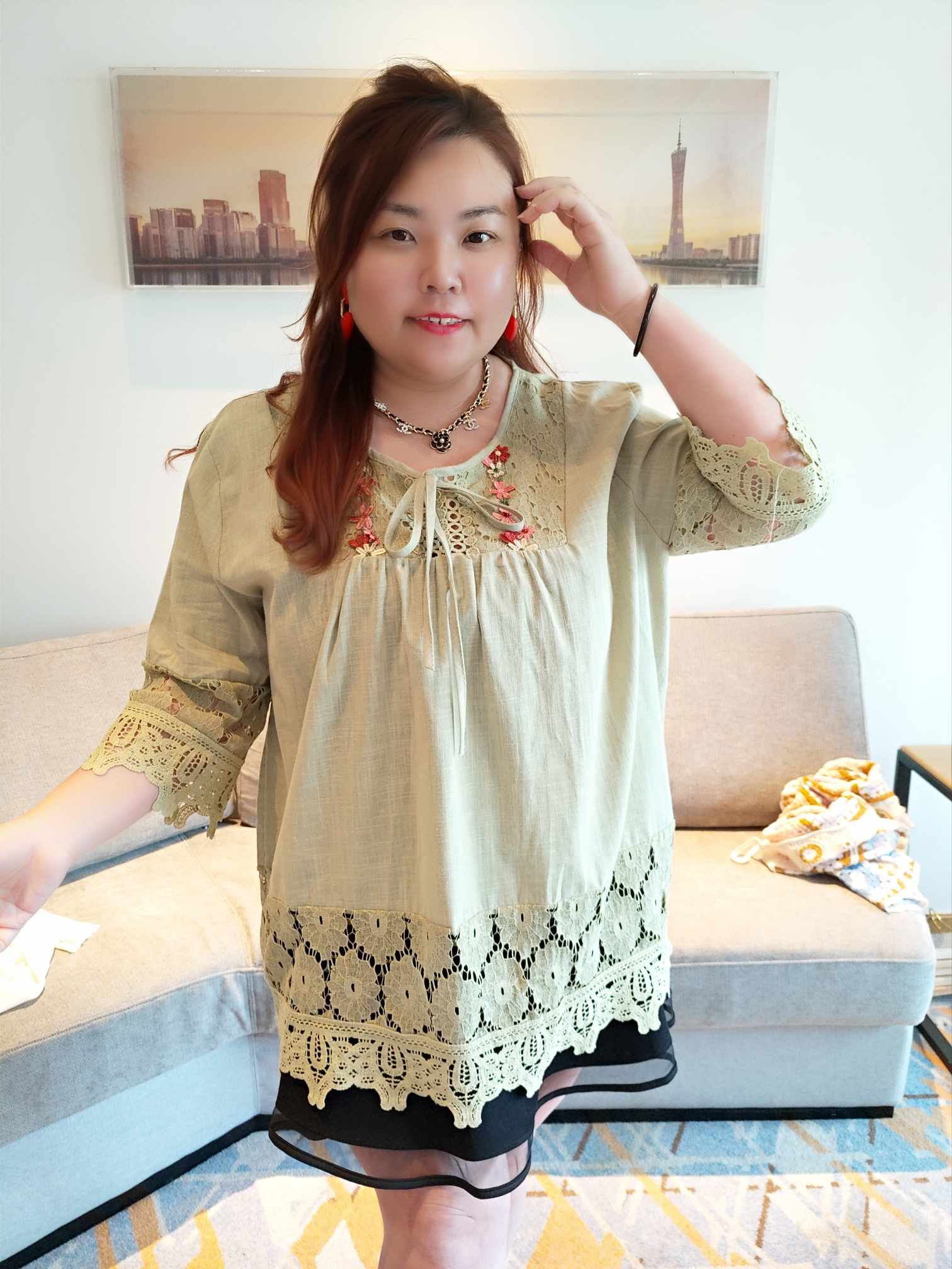 YCG08 8865 波希米亚刺绣蕾丝镂空上衣