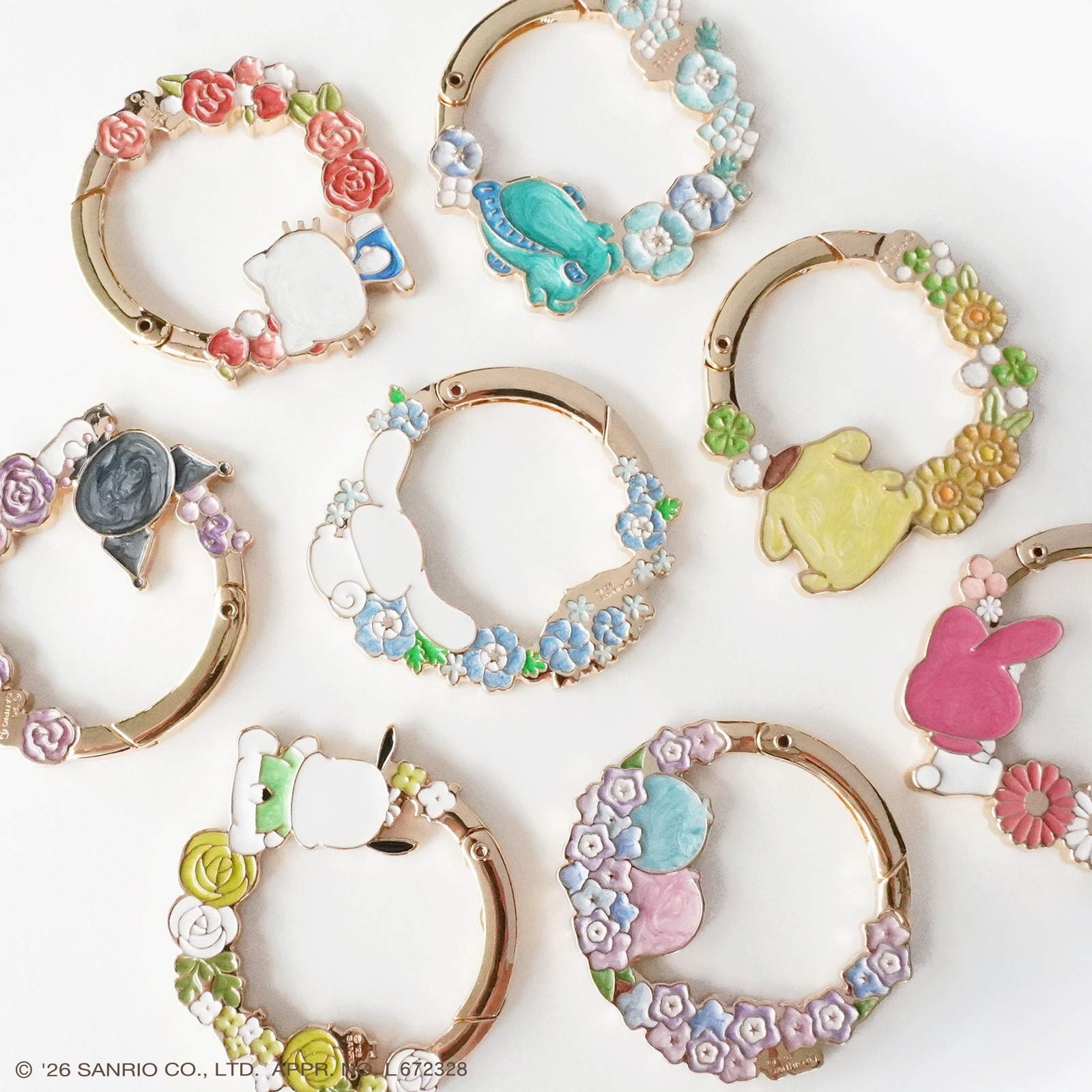 Sanrio 夢幻花環登山扣