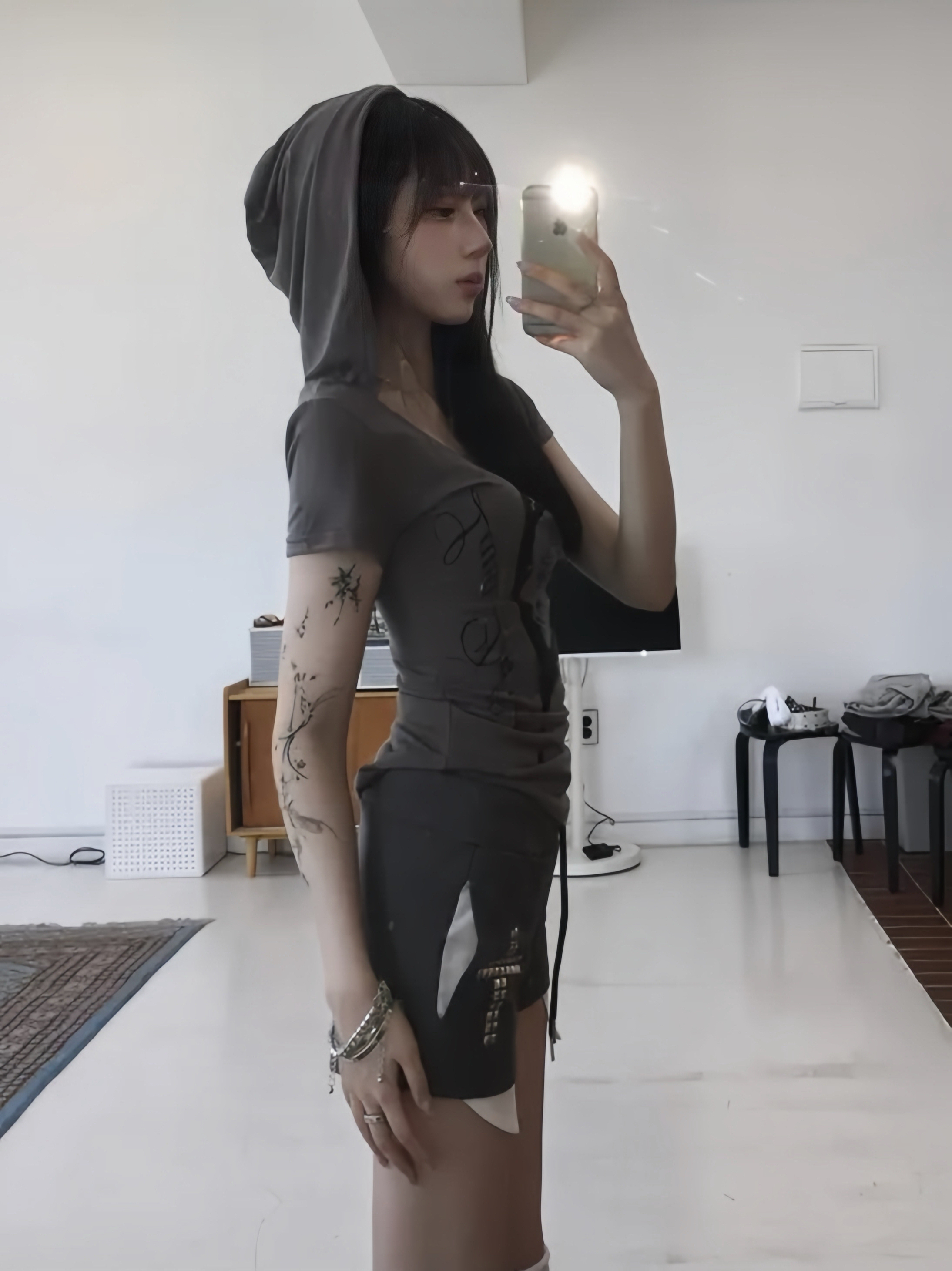 Hooded Slim-Fit Graphic Tee