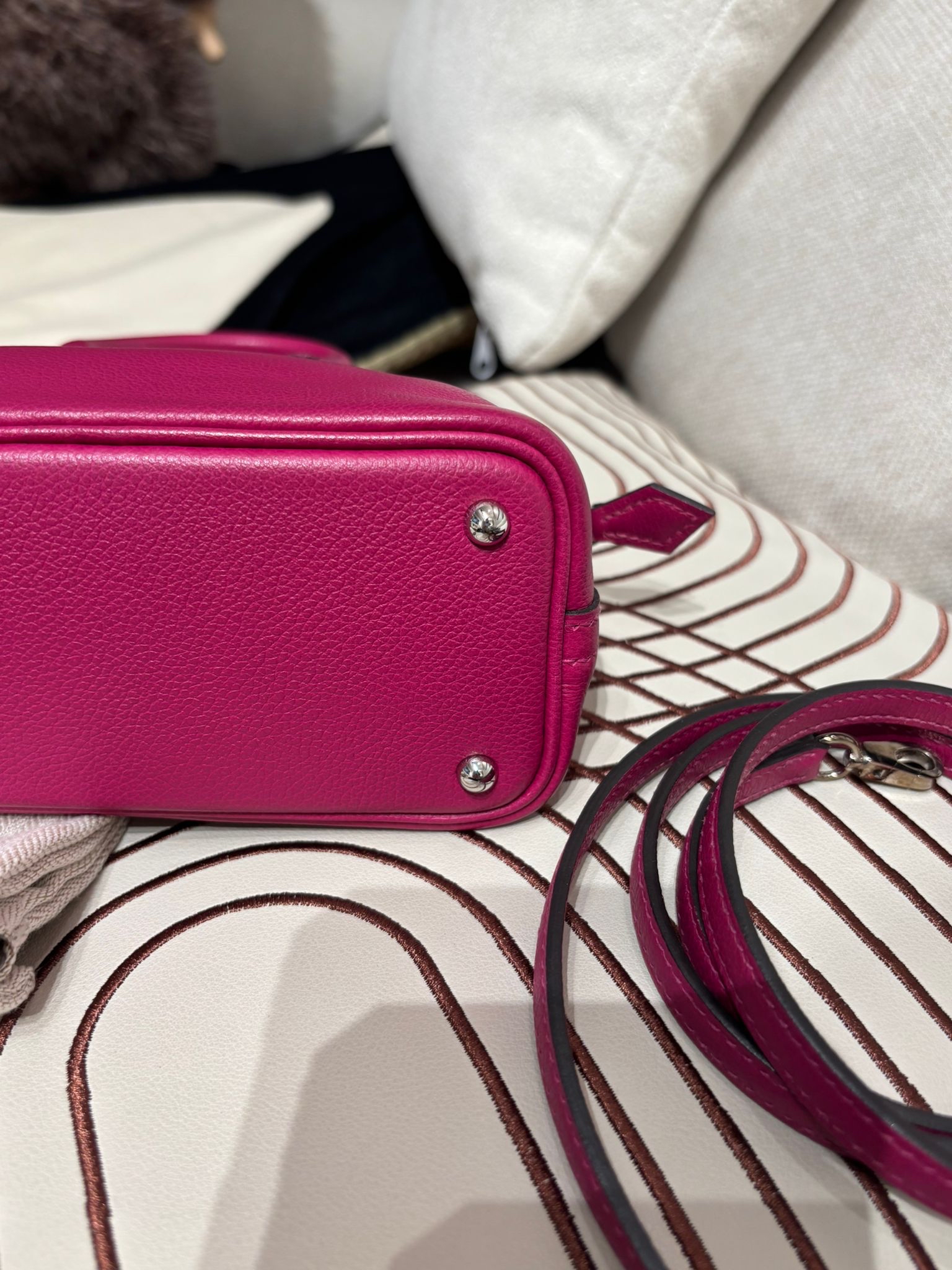 Hermes mini bolide,STAMP C ,L3 玫瑰紫色EverColor牛皮  100%Authentic ,95%new ✅收據✅strap ✅dust bag✅盒