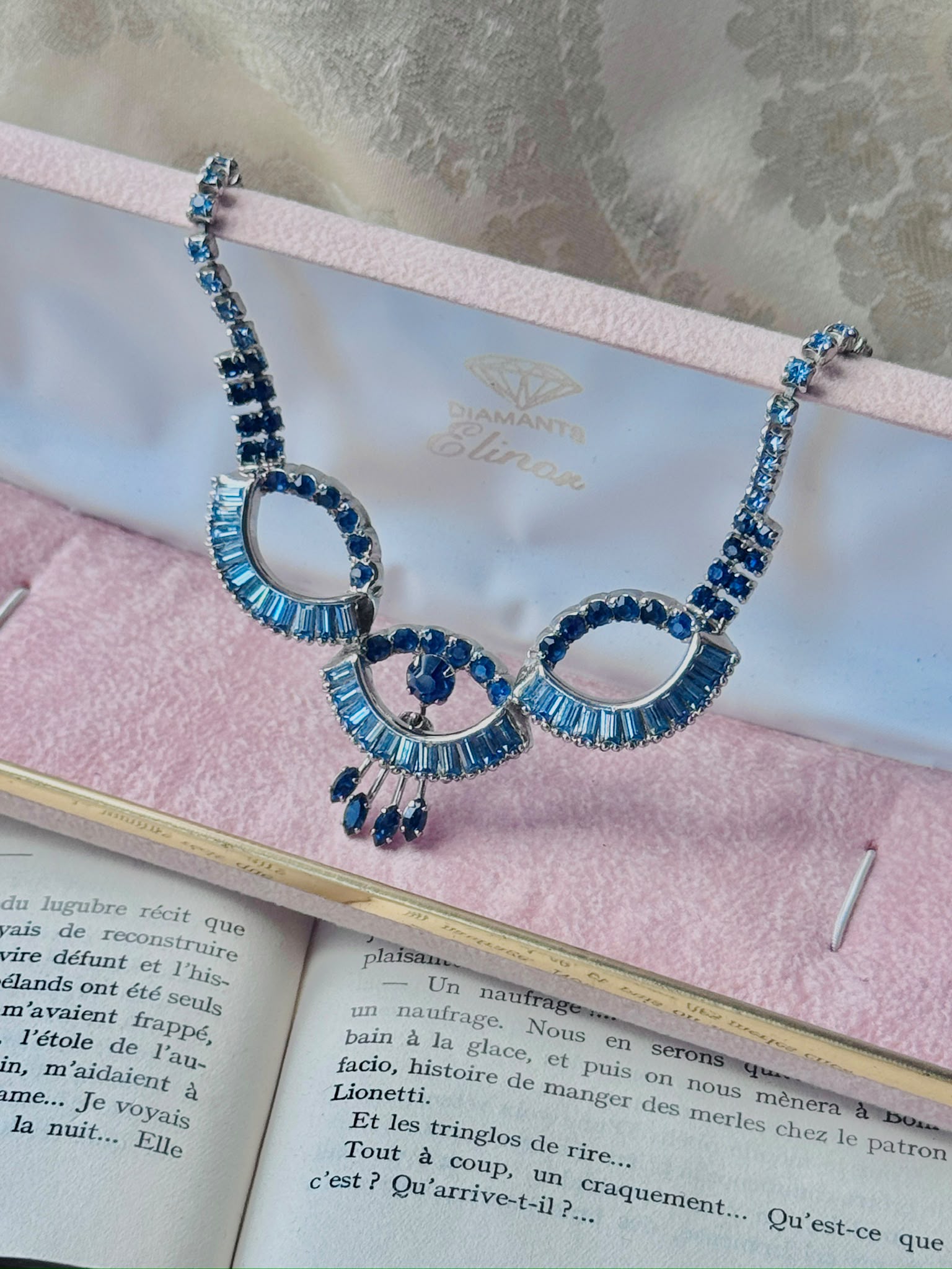 ca. 1960s Canadian Designer "Keyes" Three Loops Austrian Crystal Day & Night Cocktail Necklace (MT2607)