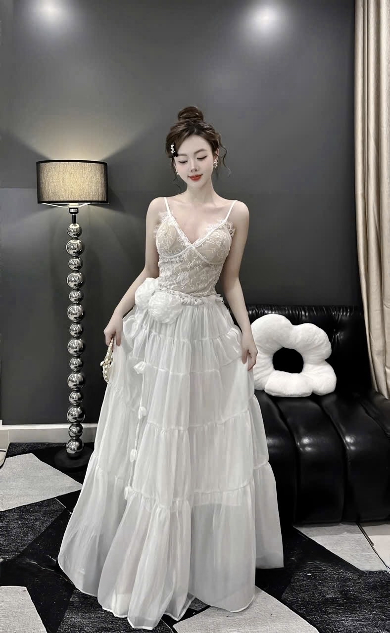 無袖蕾絲層疊長洋裝