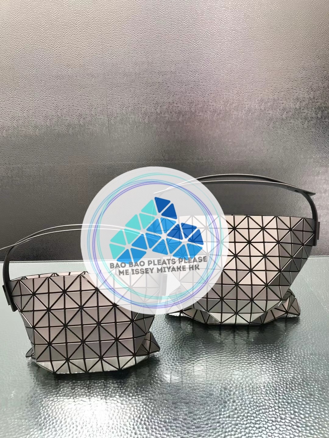 BAO BAO Baguette法式金屬色shoulder top handles bag 