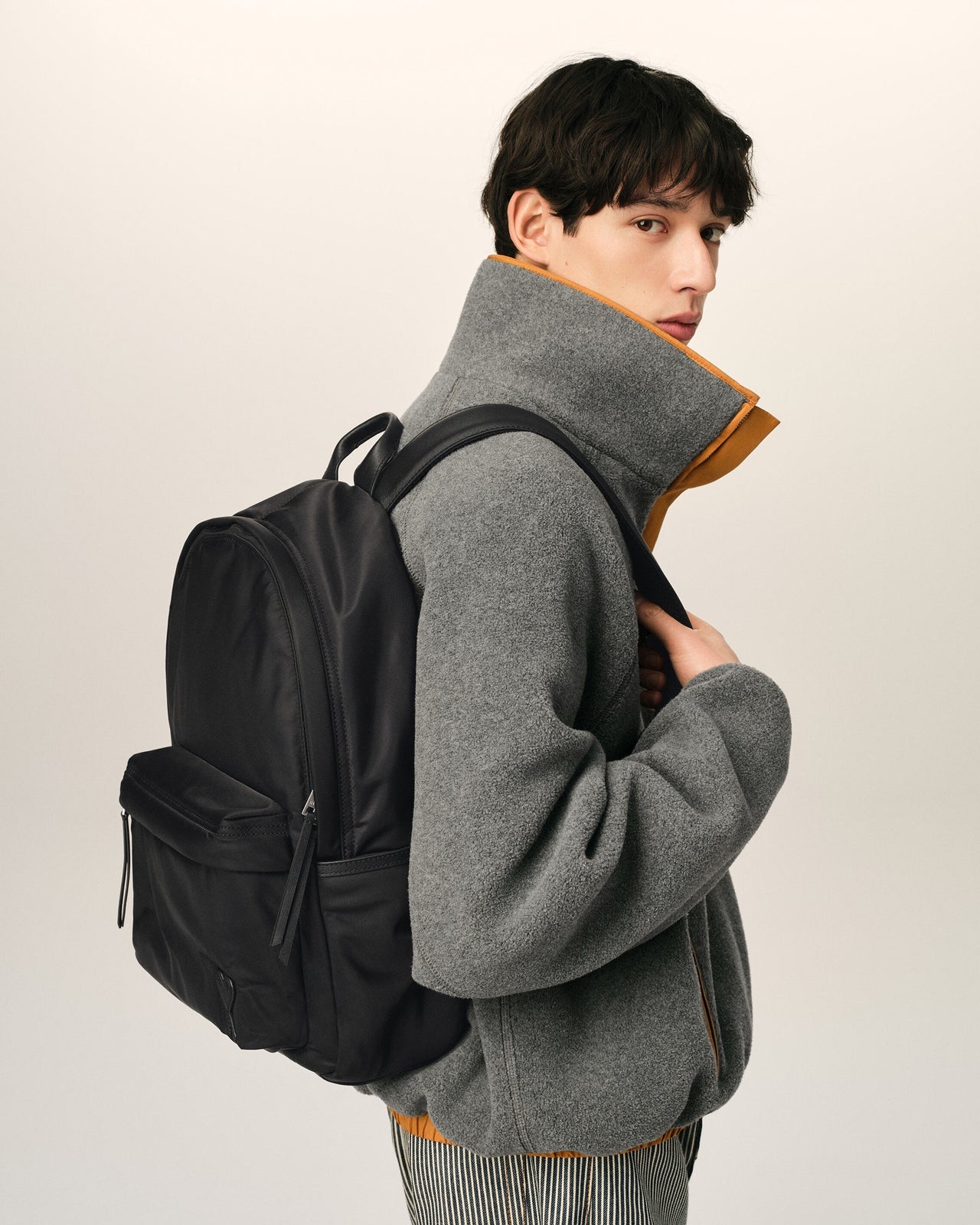 限時優惠✨訂貨🍒AMI backpack✨男女同款 Size 43.5x32x13cm