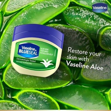 Vaseline Blue Seal Petroleum Jelly 50g/100g  -  Aloe Soothing