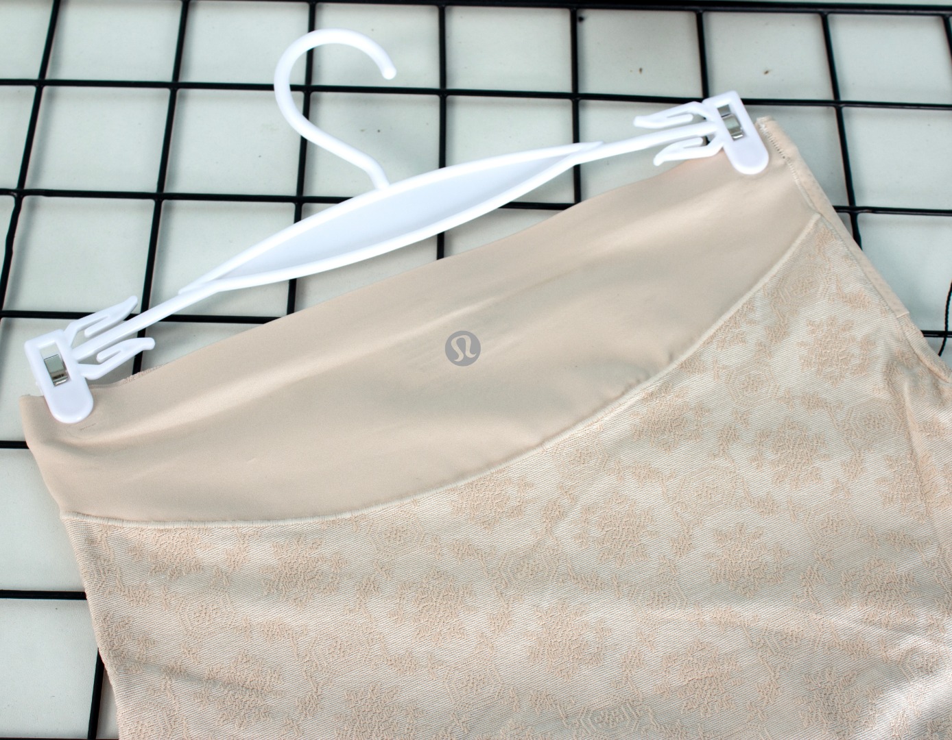 $188套2件装。🔥 lululemon／露露 收腹提臀瑜伽打底褲 🔥（✨加專櫃包裝盒 )