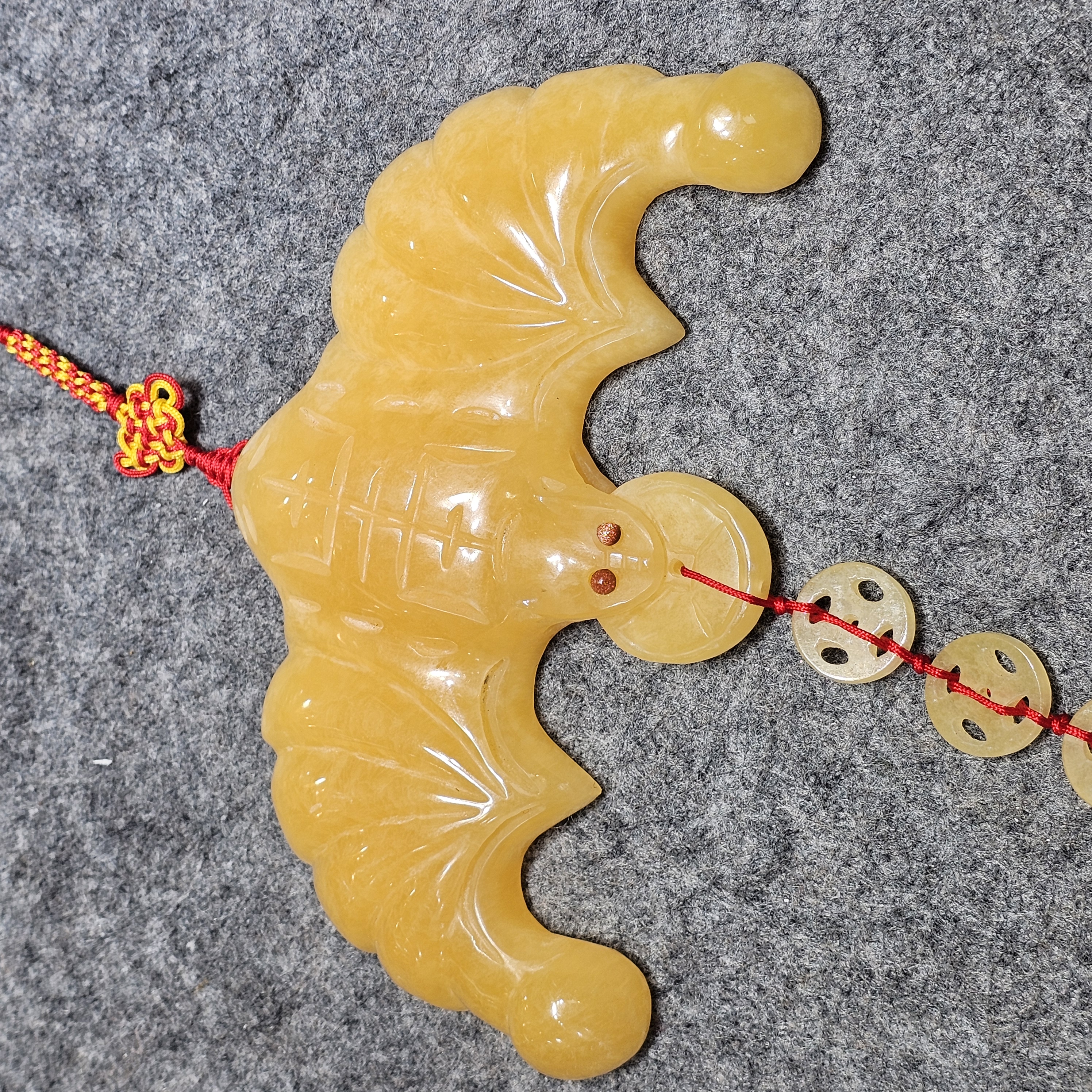 黃玉蝠鼠吊金錢