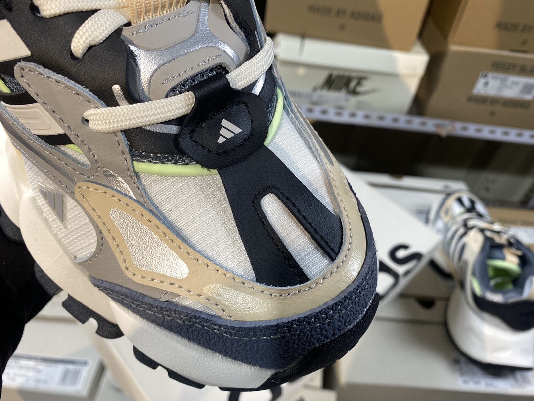 Adidas Vento XLG Deluxe IH7796