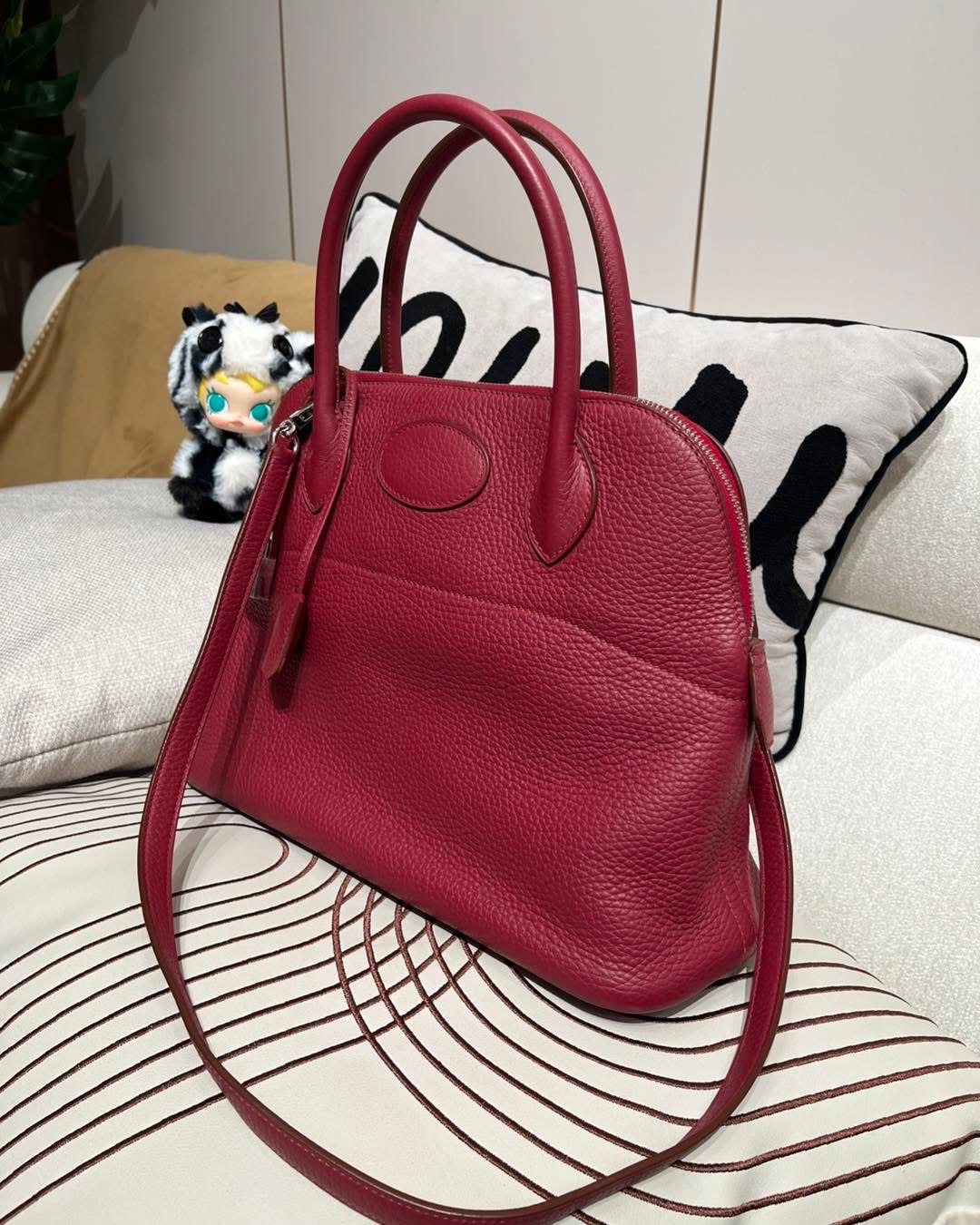 Hermès Bolide 31 STAMP [R]Taurillon Clemence 100%Authentic,90%new ✅收據副本✅塵袋✅肩帶✅鎖及鎖匙