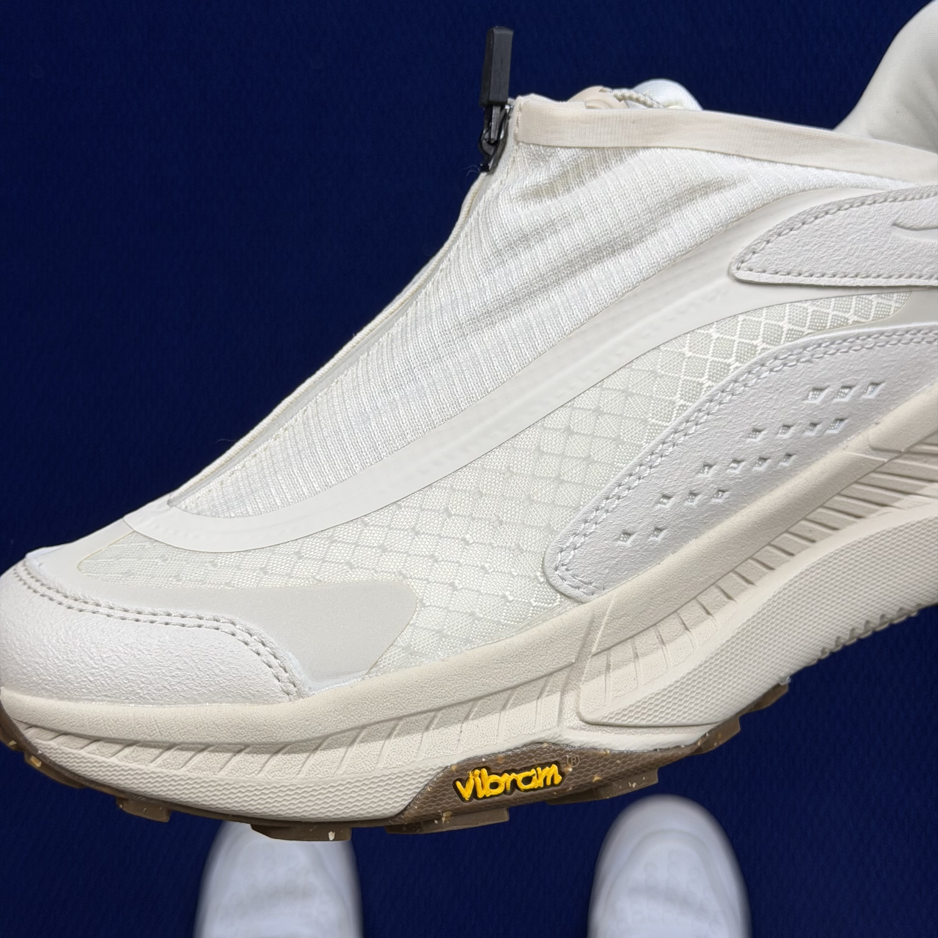 Hoka One One Project Transport