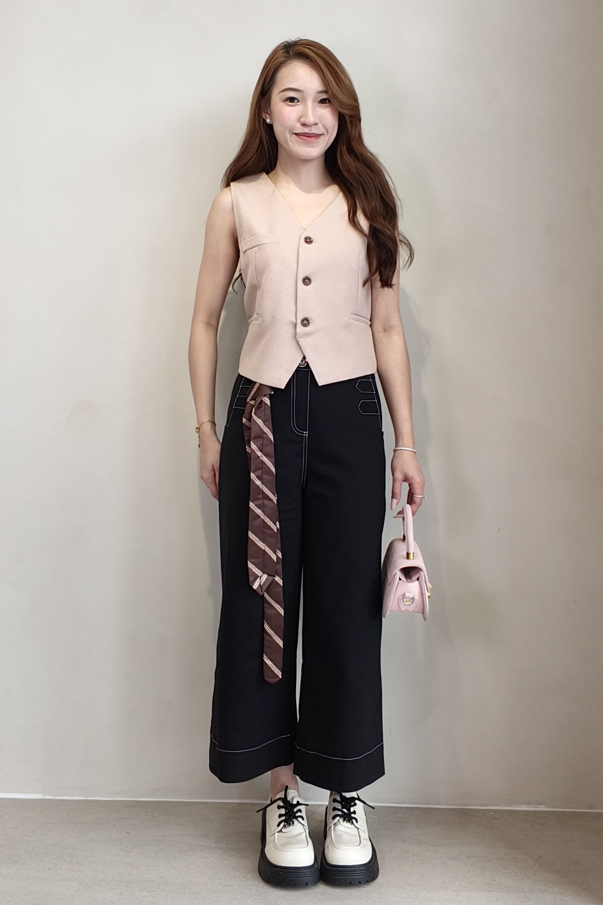 MFY10019 Tailored V-Neck Button Vest