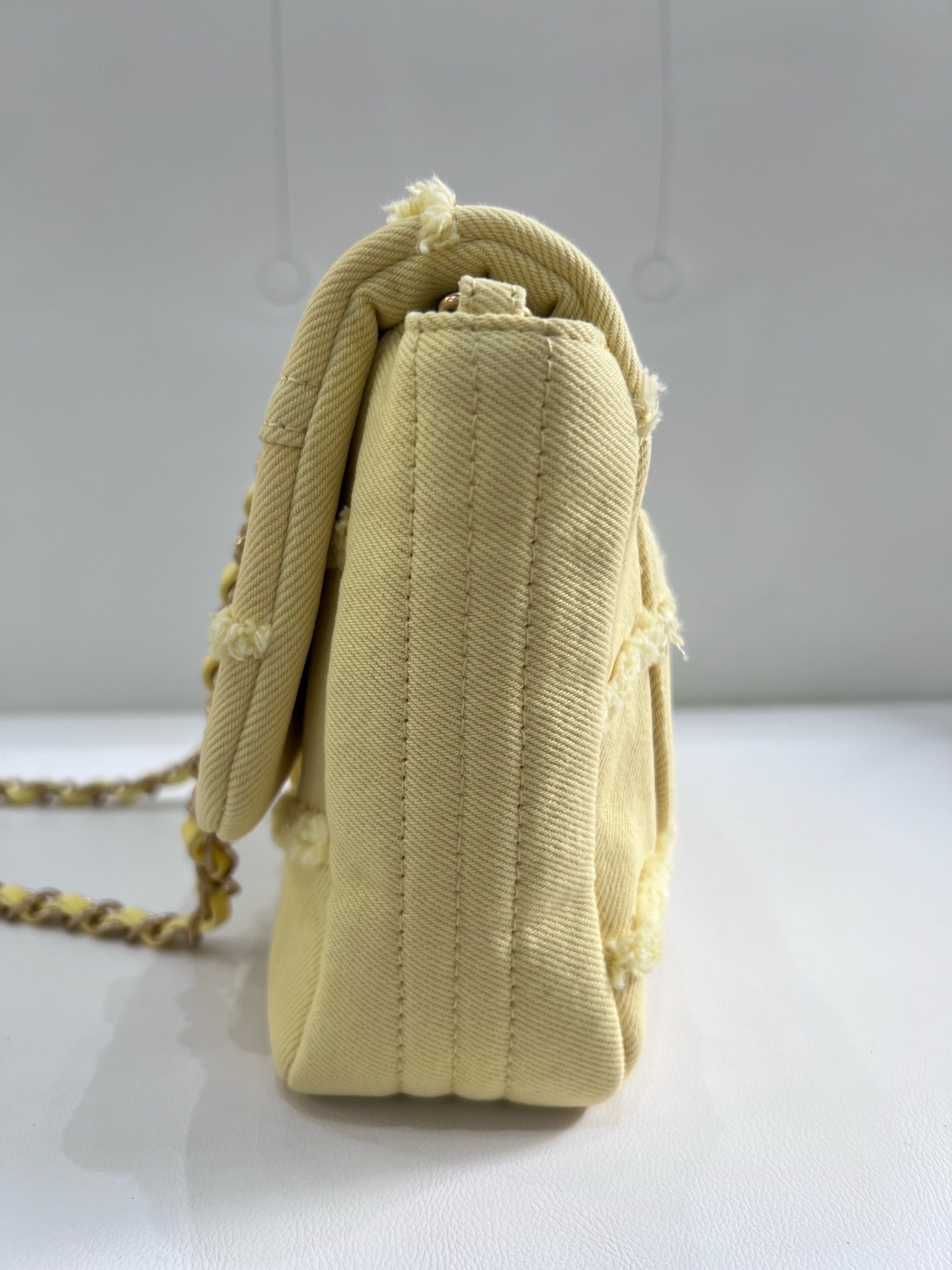 【預訂貨品】Chanel小雞黃牛仔布方胖子 