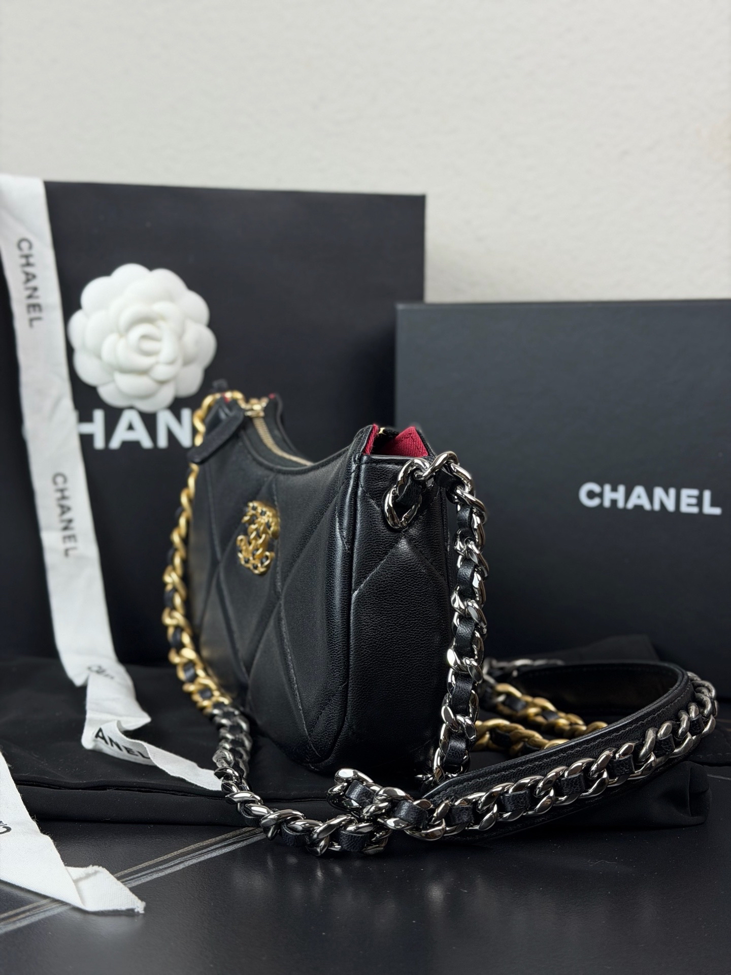 【預訂貨品】Chanel 黑金 hobo