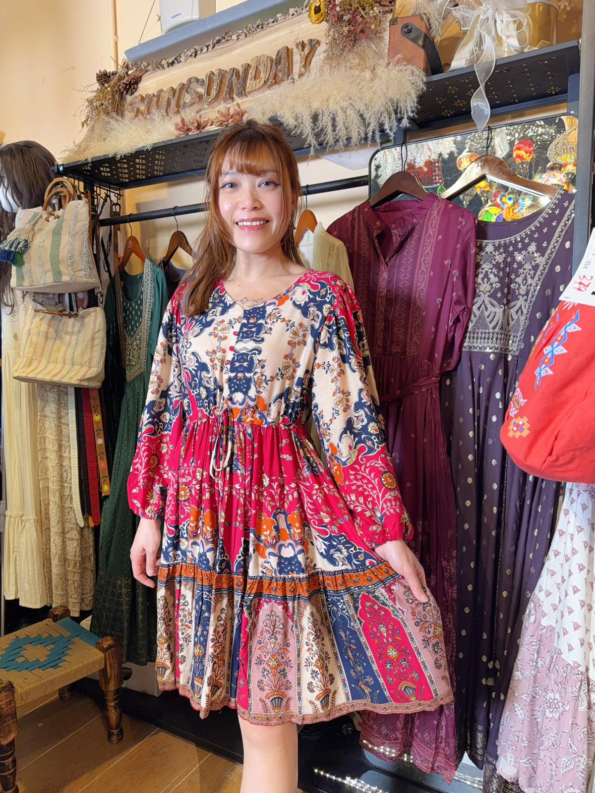 Colourful V-Neck Rubberband Sleeve Short OP 33" #1495