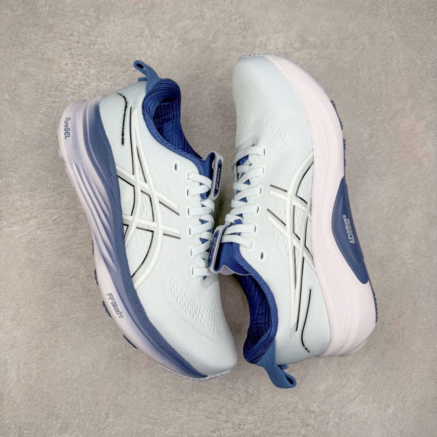 Asics Gel-Kayano 32