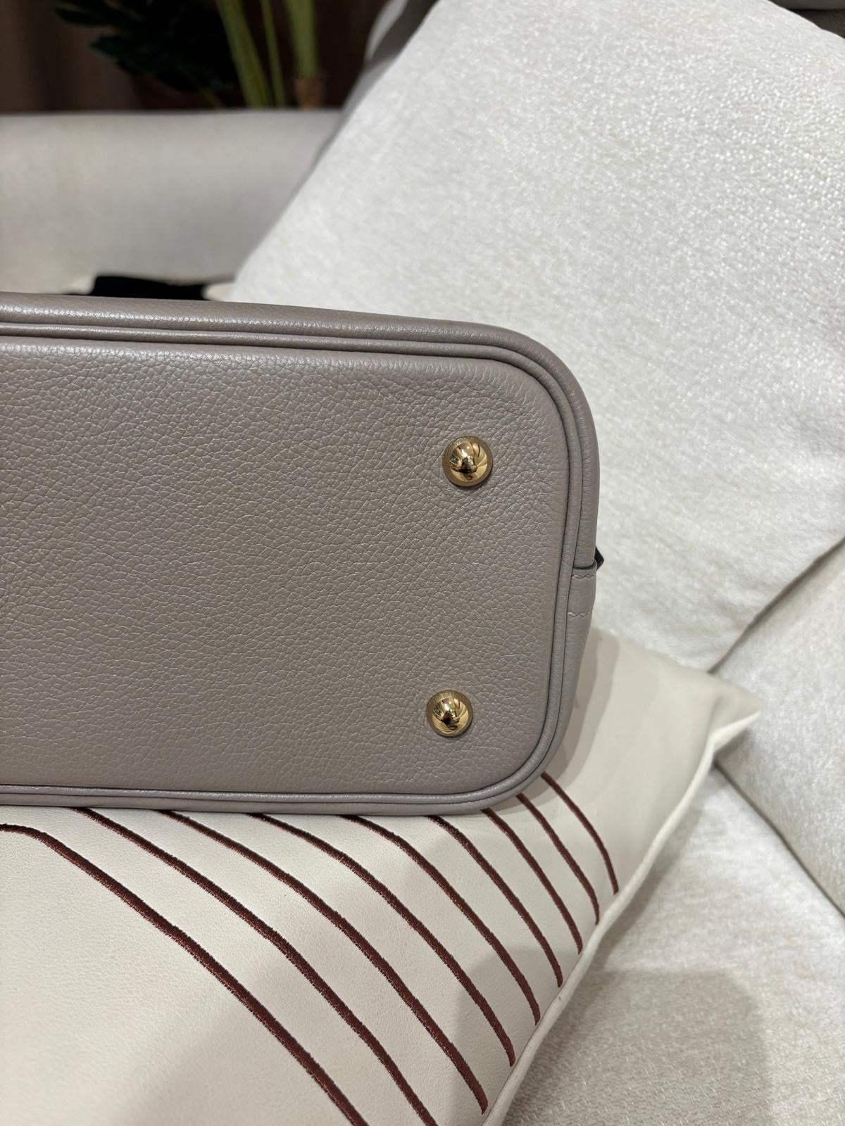 Hermes Bolide 1923 30 STAMP Y M8銀河灰 100%Authentic,98%new ✅key lock ✅dust bag✅box